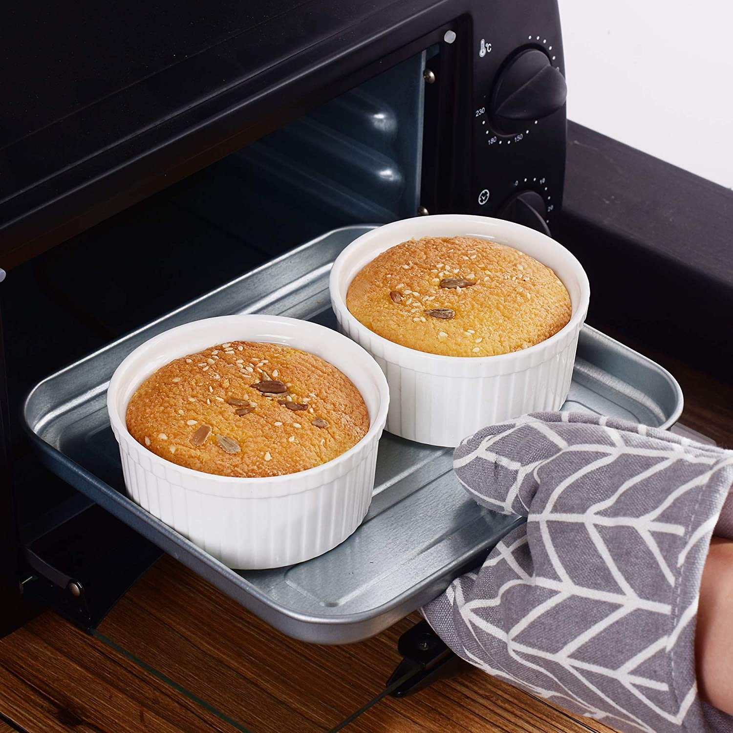 Petits Ramequins Moule verrines Blancs 9x4,5cm Lot de 12 Moules à soufflé pour Muffin pâtisseries Cupcake et crème brûlée Desserts en céramique résistant aux Fortes températures