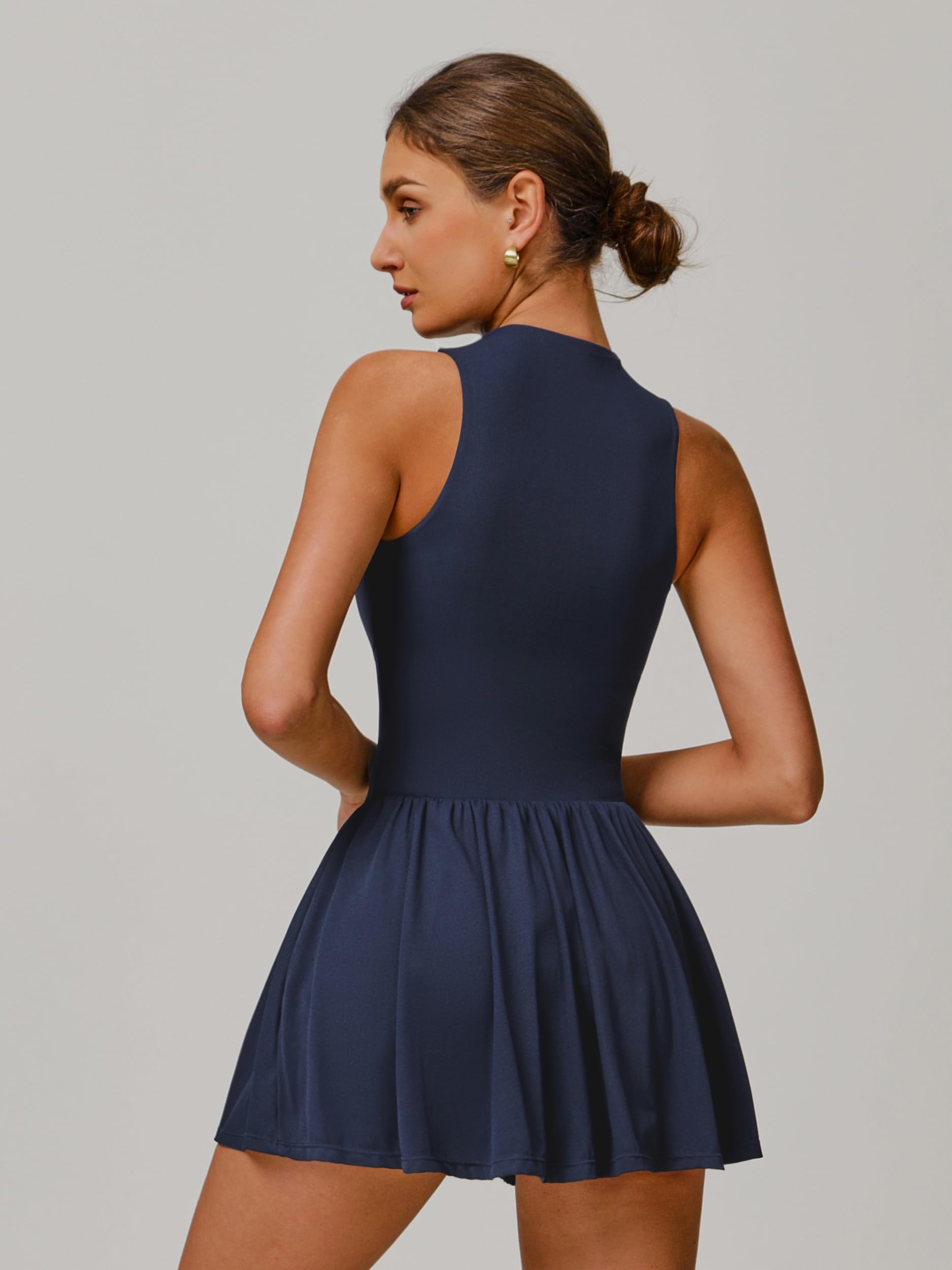 IDOPIP Tenniskleid Damen mit Hose drunter für Sport: Ärmellos kurz Sommerkleid Shorts mit Tasche und integriertem BH - Sommer Sportkleid für Tennis, Golf und Yoga
