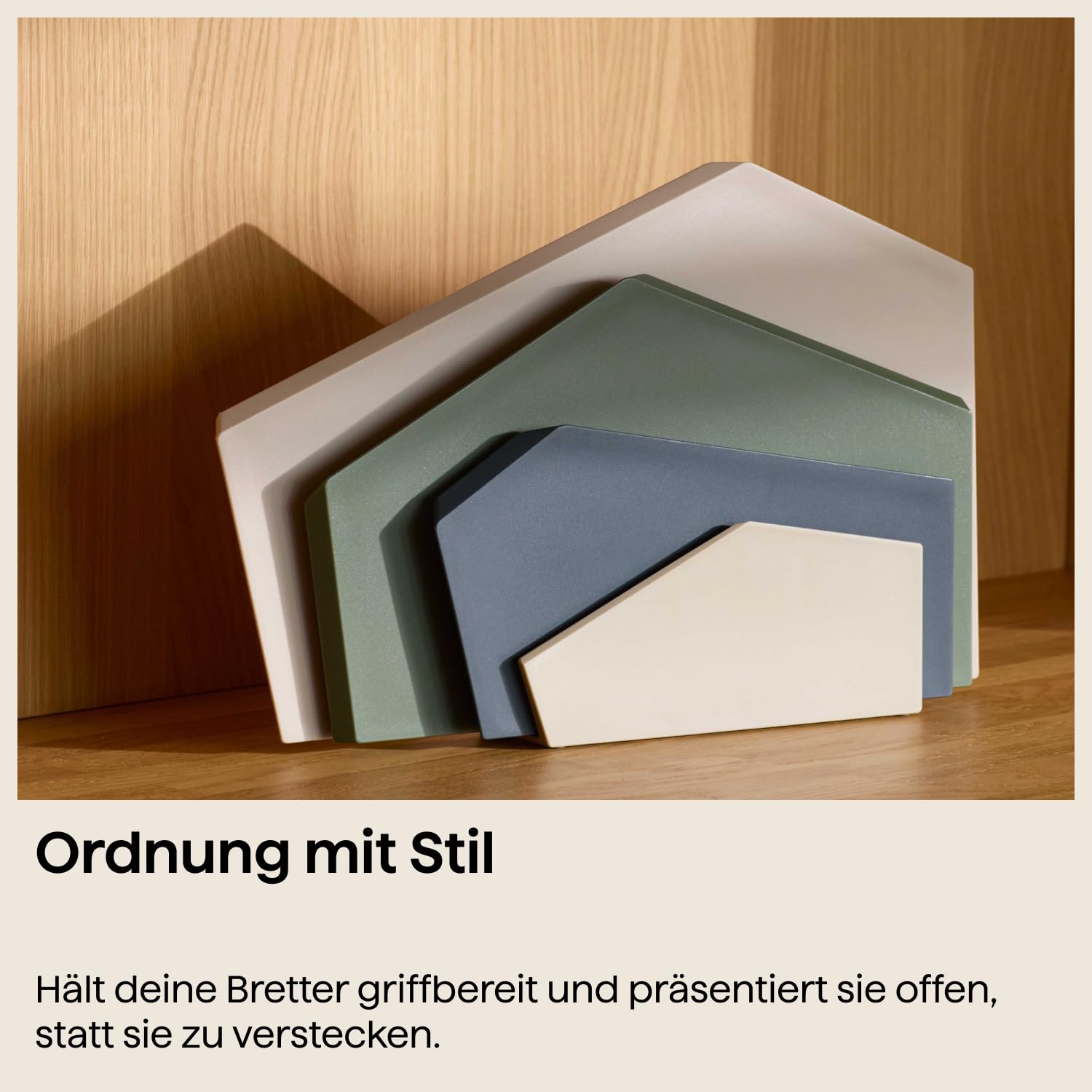 Crushgrind Zurich Schneidebrett Halter Beige | Design Küchenbrett Ständer aus hochwertigen, nachhaltigen Materialien | Schneidebrett Halterung ideal als Küchen Organizer | Cumin 24 cm