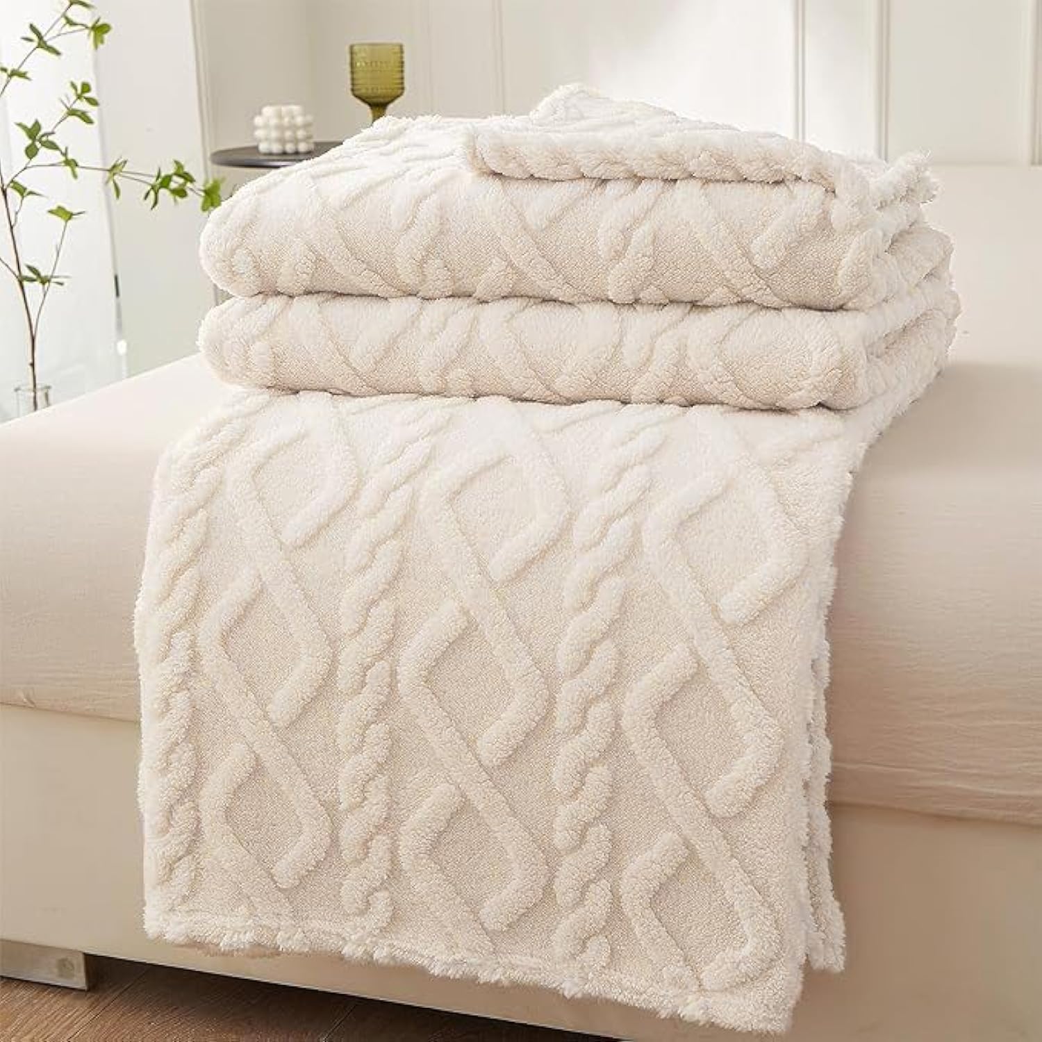 VANJOROY Fleece Blanket Large Throw for Sofa and Bed,400 GSM Lightweight Blanket