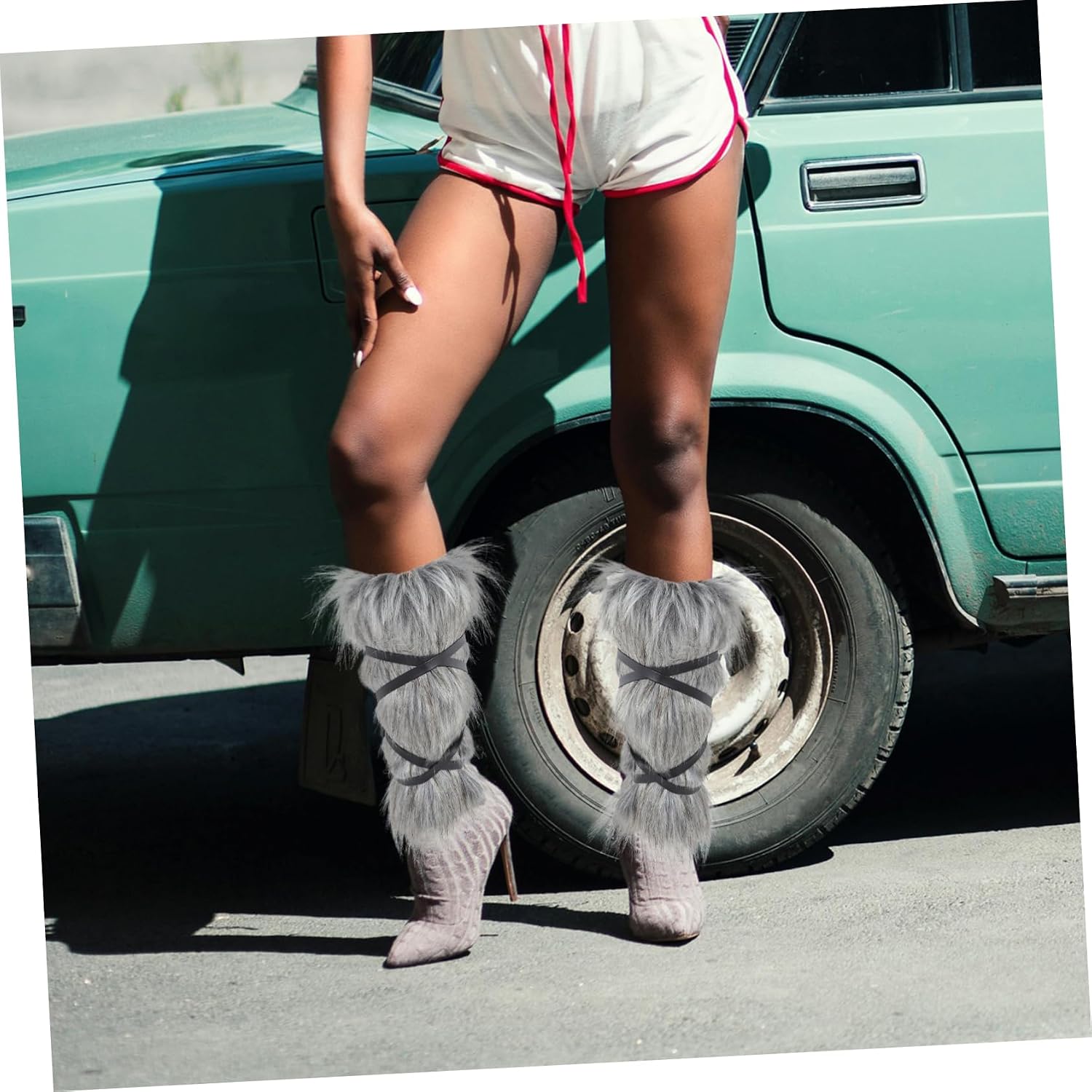 PRETYZOOM 2pcs Faux Fur Leg Warmers for Men Women Viking Costume Accessories for Outdoor Use Warm Comfortable Boot Covers for Cold Weather Grey