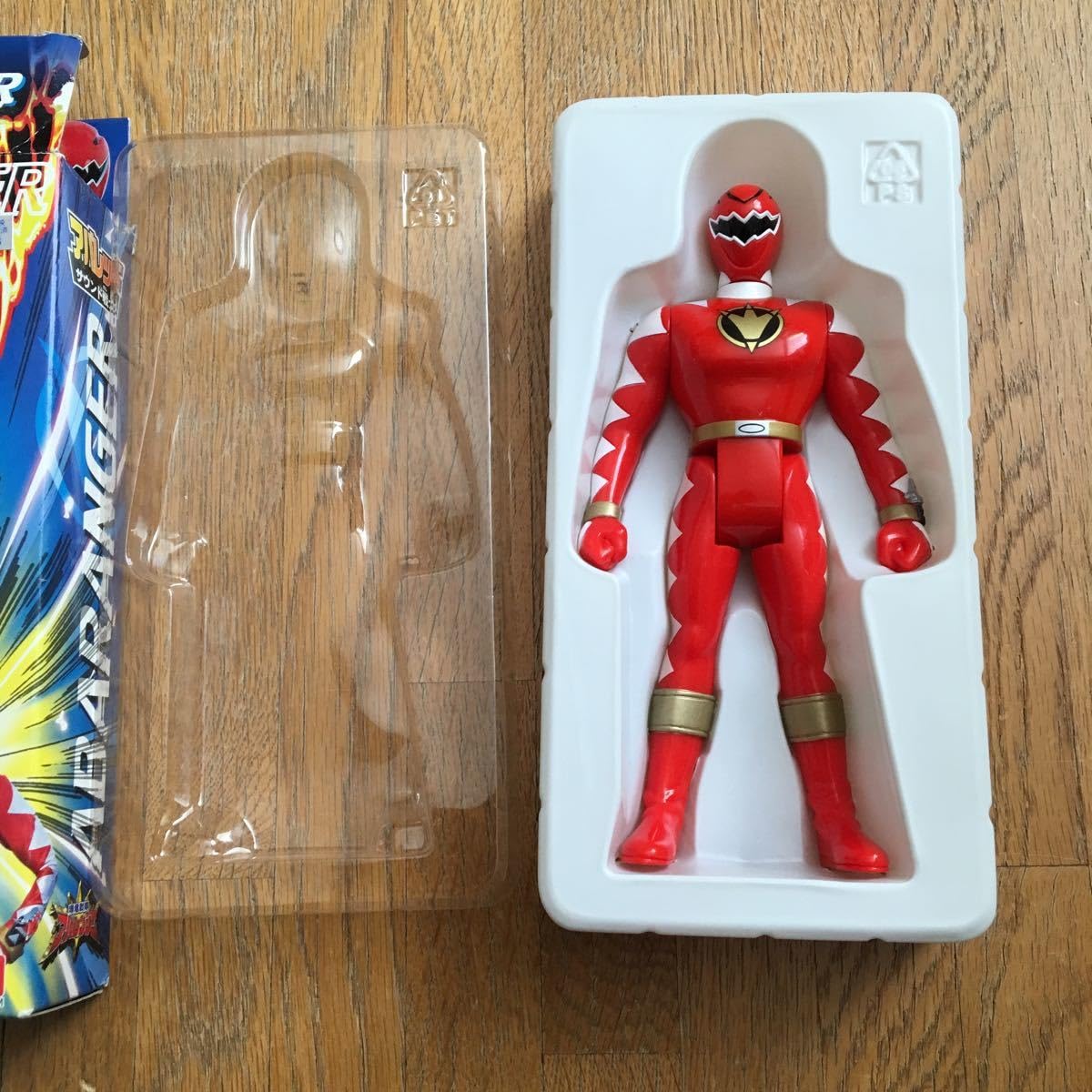 爆竜戦隊アバレンジャー　アバレッド　ソフビ【サウンド戦士】 Amazon.co.jp: ◇爆竜戦隊 アバレンジャー アバレッド サウンド戦士