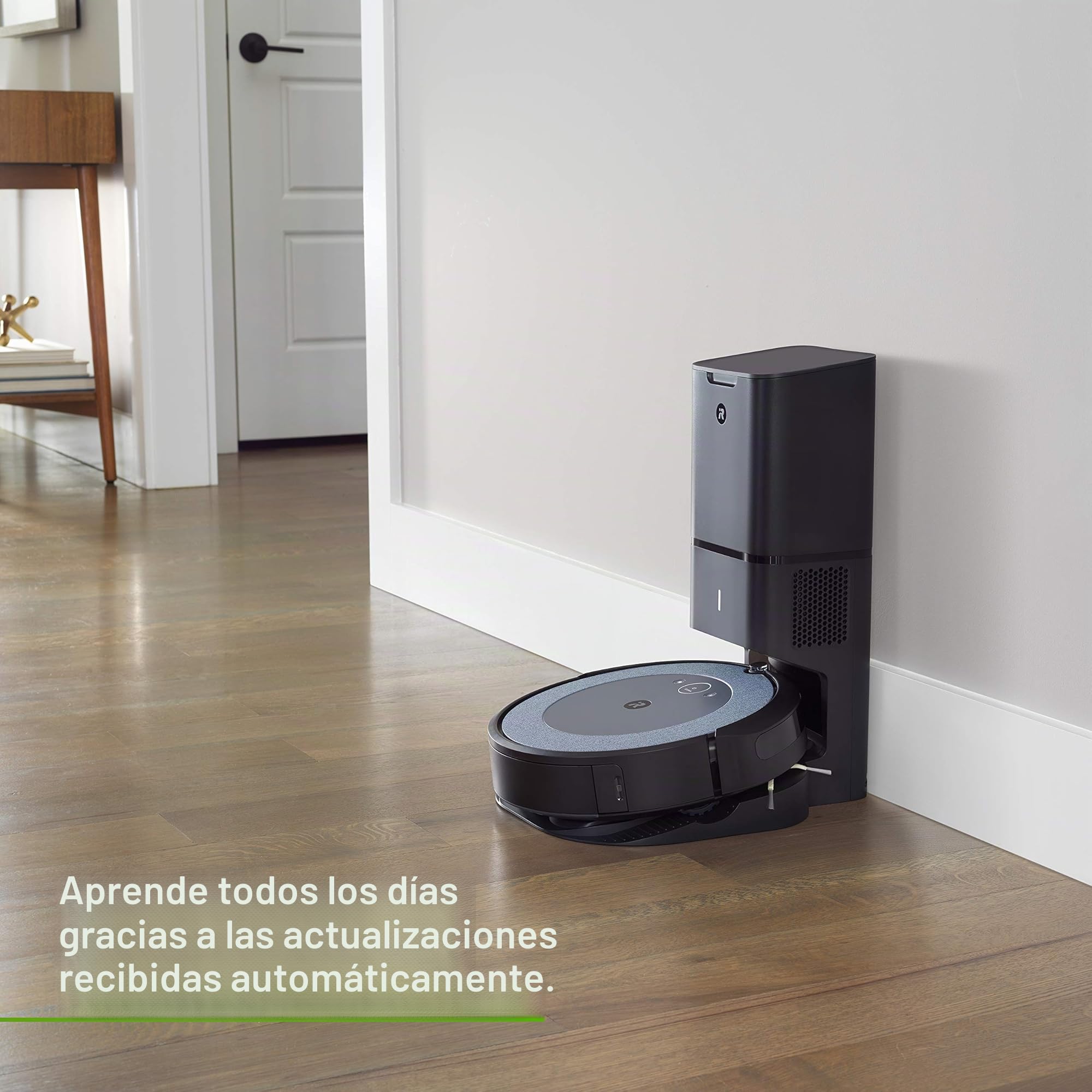 iRobot Robot Aspirador Roomba i3+ - Autovaciado automático de Suciedad - Ideal para Mascotas - Sugerencias Personalizadas - Compatible con tu Asistente de Voz y tecnología de Coordinación Imprint