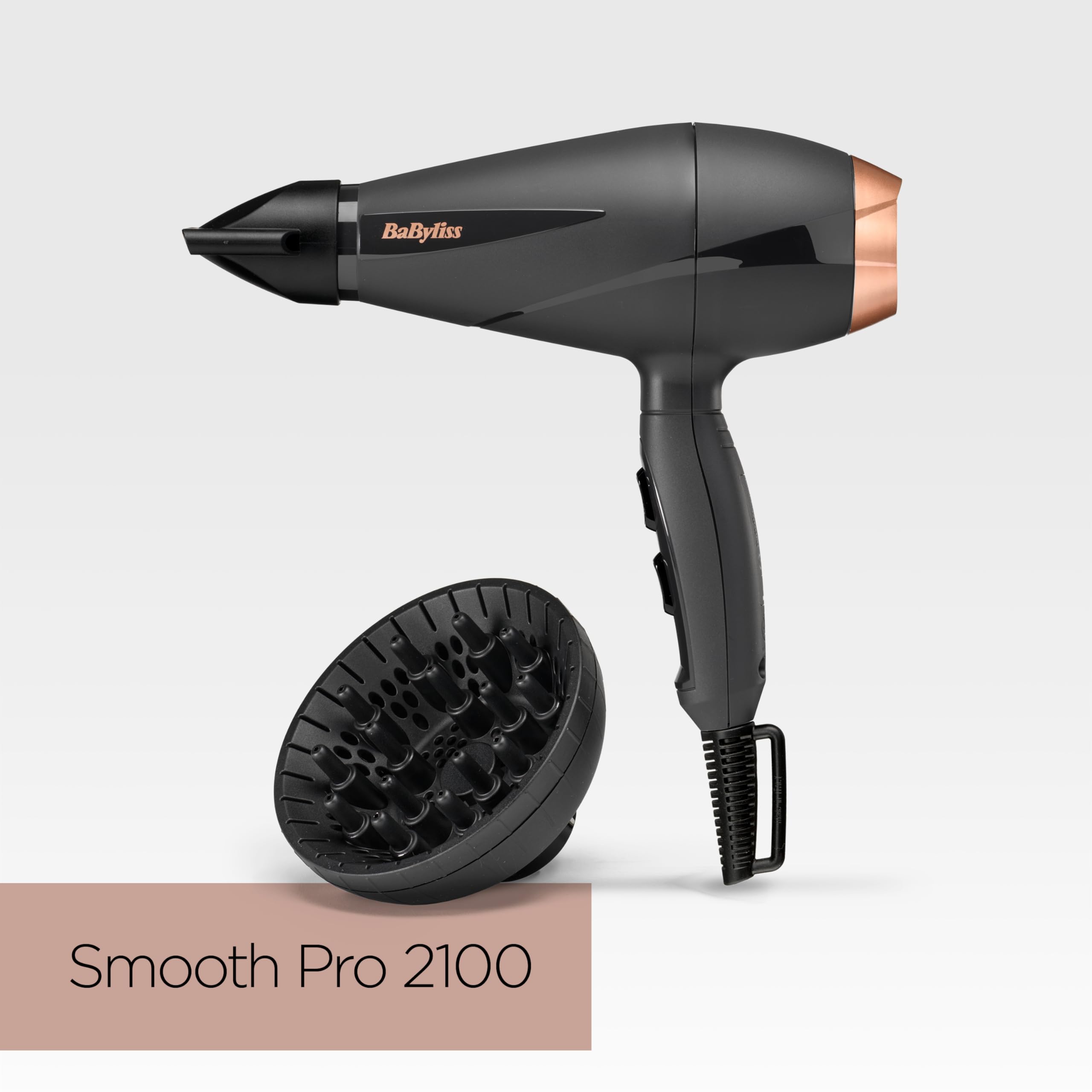 BaByliss Secador de Pelo Smooth Pro con Difusor - Secador Potente de 2100W, Fabricado en Italia, Tecnología iónica antiencrespamiento, 3 ajustes de temperatura y 2 Velocidades, Negro, 6709DE