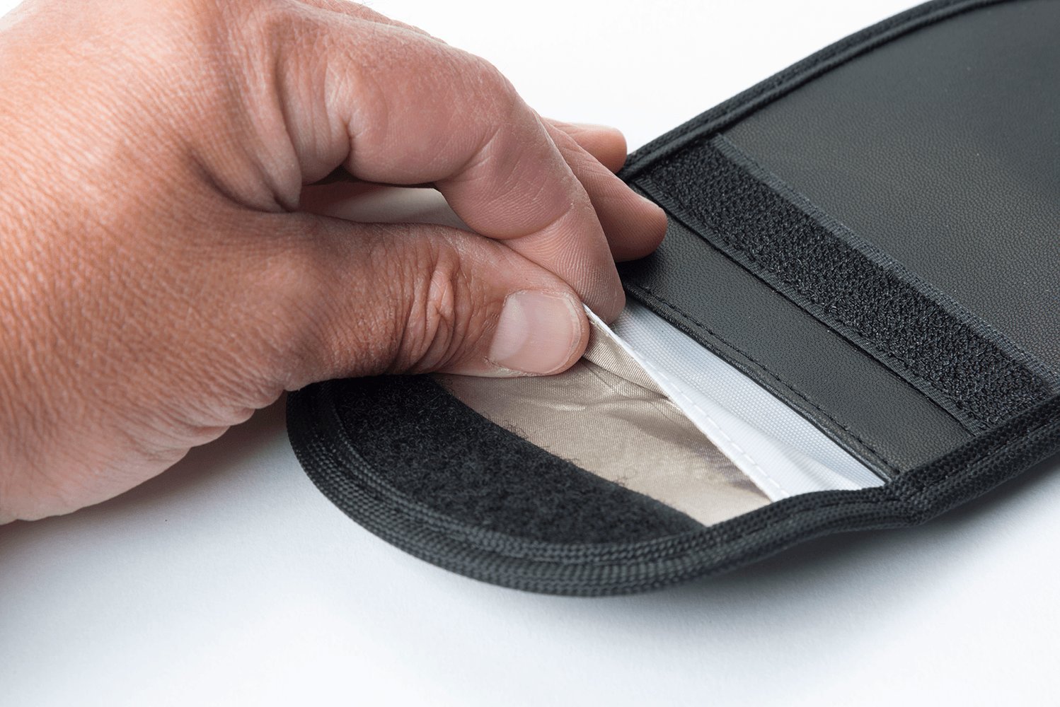 2 x etui na kluczyki do samochodu, z osłoną RFID, ochrona przed kradzieżą, na kluczyki, karty kredytowe, etui ze sztucznej skóry, kolor czarny