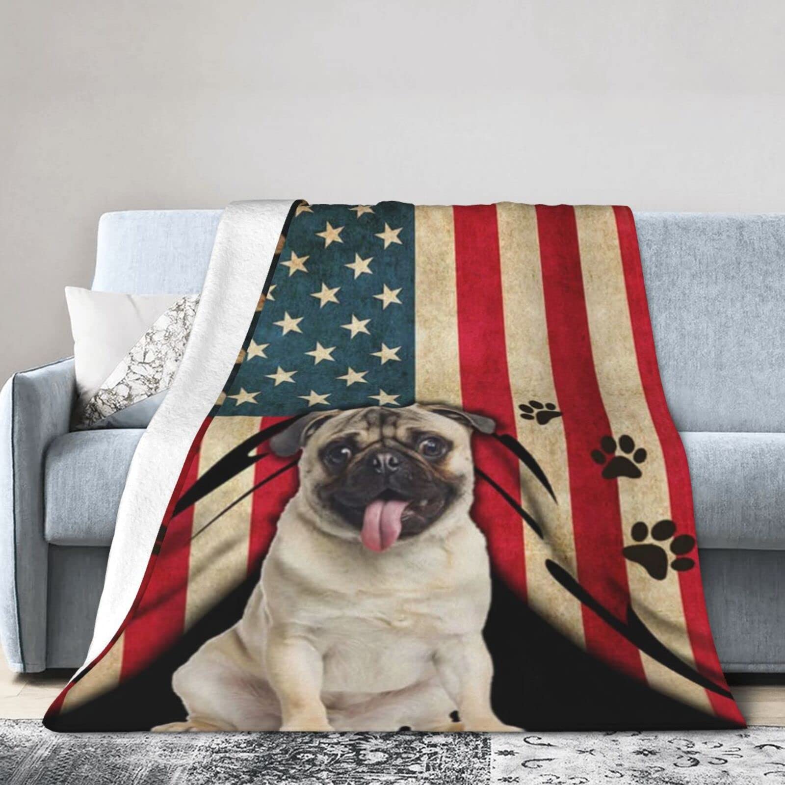 Lsjuee Christmas Flannel Fleece Blanket 50"X40" Pug American Bed Throw Blanket Lightweight Ultra-Soft Travel Winter Blankets for Couple Keep Warm