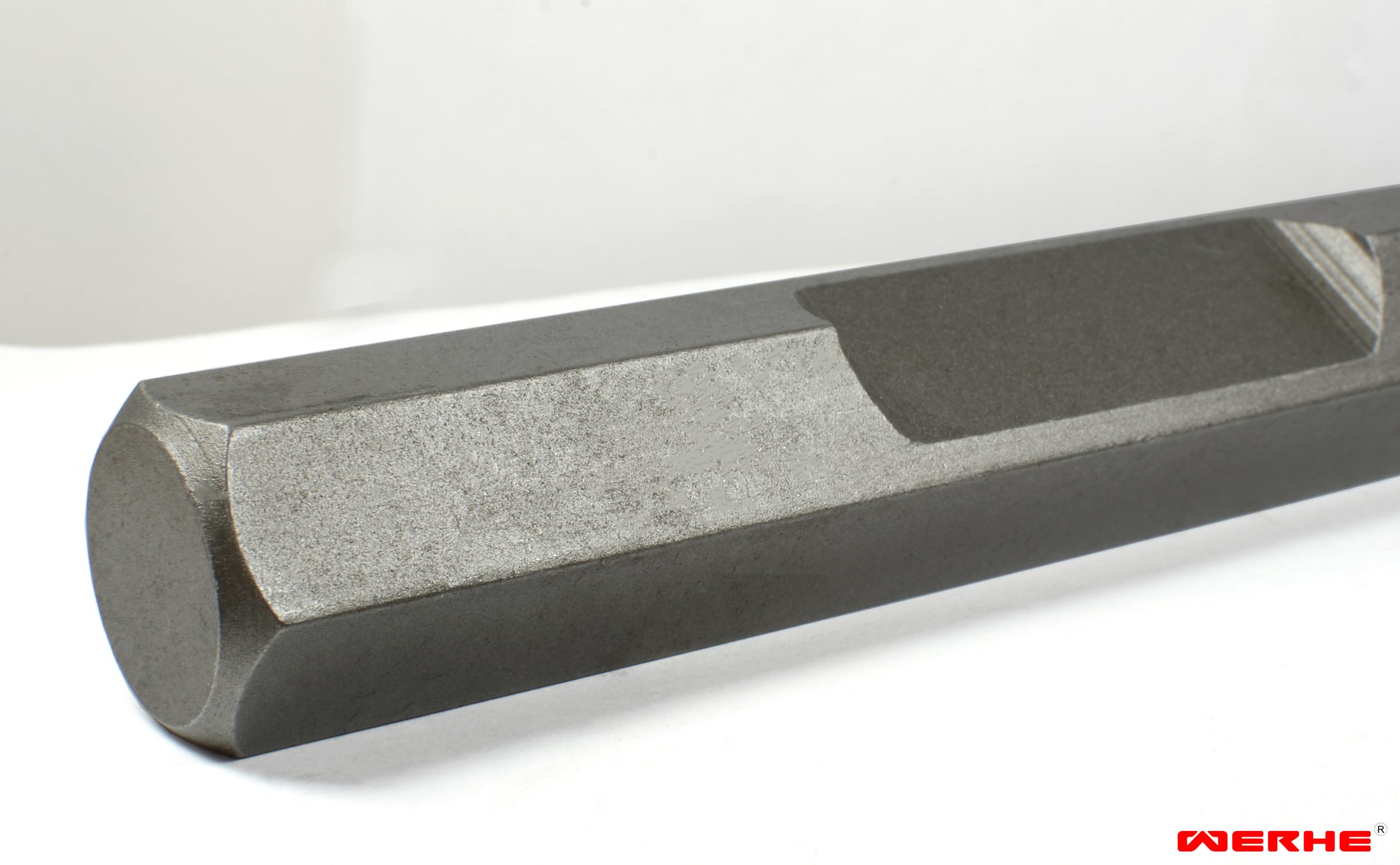 WERHE Scalpello a punta 28x400mm – Acciaio robusto per martello demolitore – Attacco esagonale HEX28 – Compatibile con i modelli più comuni – Qualità professionale per calcestruzzo e muratura