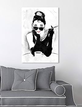 Amazon.com: Oliver Gal 'The Look Of A Lady' The Fashion Wall