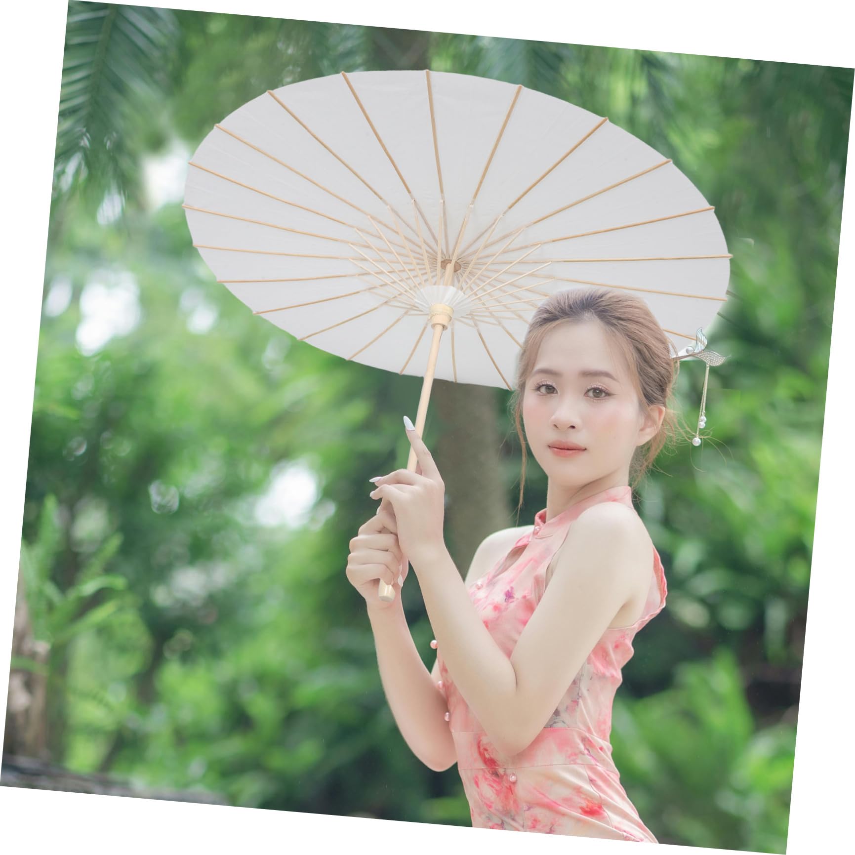 4 Stück Weiße Geölte Papierschirme im Chinesischen Stil 84cm mit Holzgriff für Hochzeit Brautparty und Selbstgemacht Bastelarbeiten als Dekorative Sonnenschirme