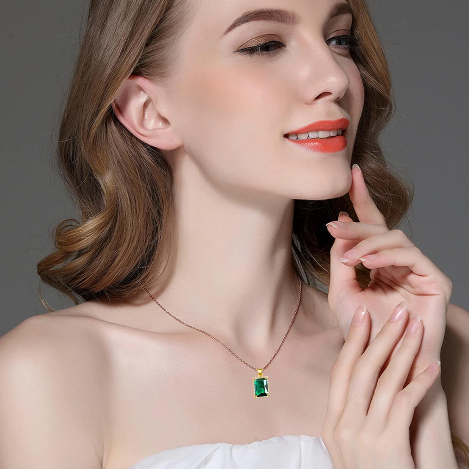 VONSSY Rectangle Gemstone Pendant Necklace | Ruby Crystal & Created-Emerald Birthstone Necklace | 18K Platinum Gold Plated Chain | Meaningful Jewelry Gift for Mother Daughter Girlfriend