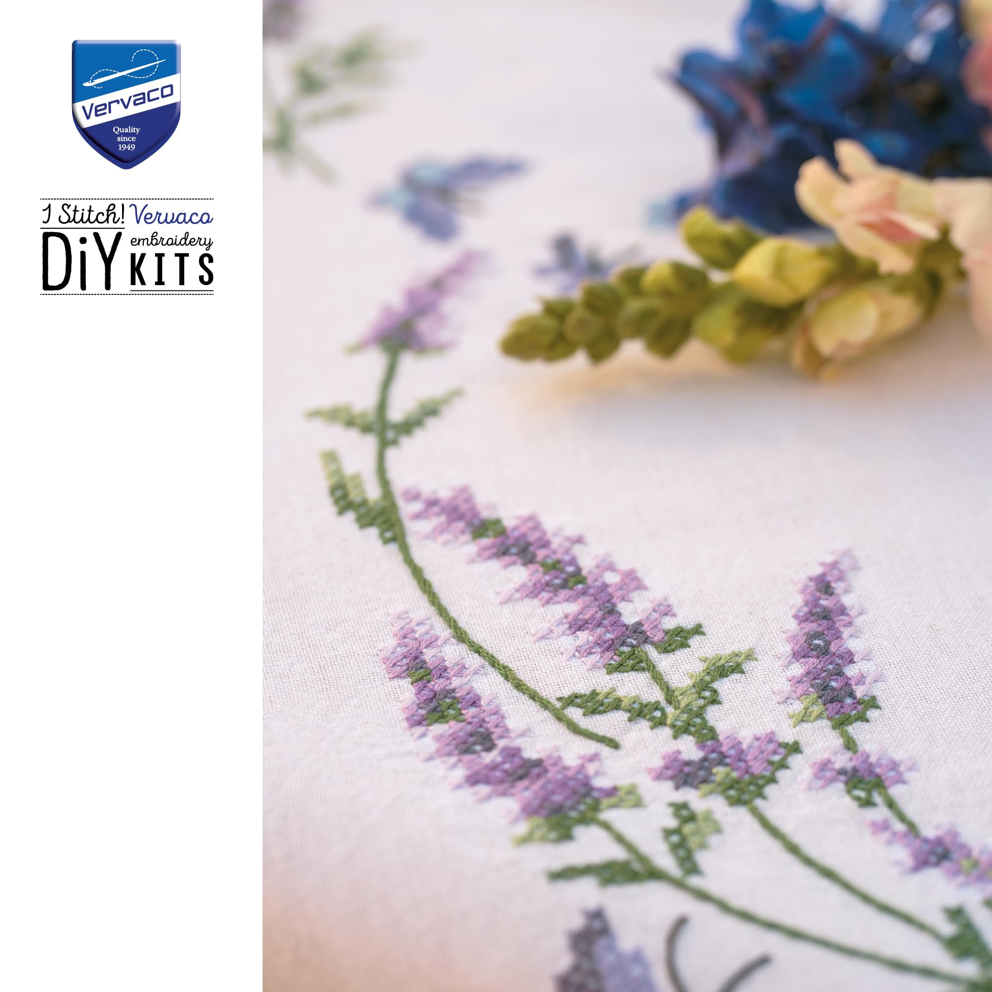 Vervaco Kreuzstich Stickpackungen Tischdecke LAVENDEL UND SCHMETTERLINGE Stickdecken Vorgezeichnet Basteln Erwachsene Kreativ Set Vorgedruckte Decke Sticken 80 x 80 cm Stickset DIY Sticken Set