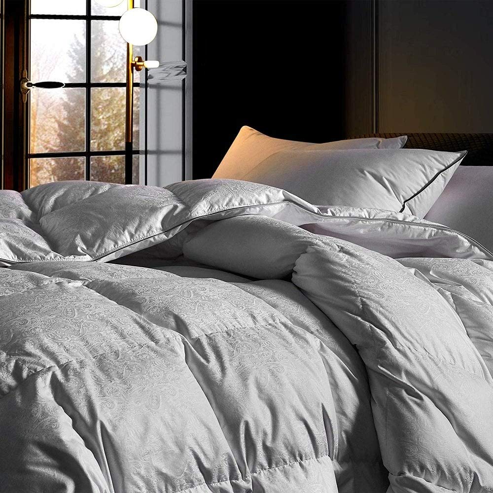 1 Piece Jacquard 90% Hungarian Goose Down Comforter King Size, Modern Oversized Extra Warmth Baffle Box Construction Super Soft Comfy Cozy Durable Silver Satin Piping White 269 TC Cotton Comforter