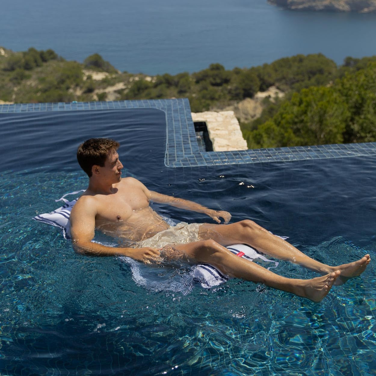 Flamingueo Colchoneta Piscina - Hamaca Hinchable - Rejilla de Nylon - PVC Resistente - Funda Poliéster