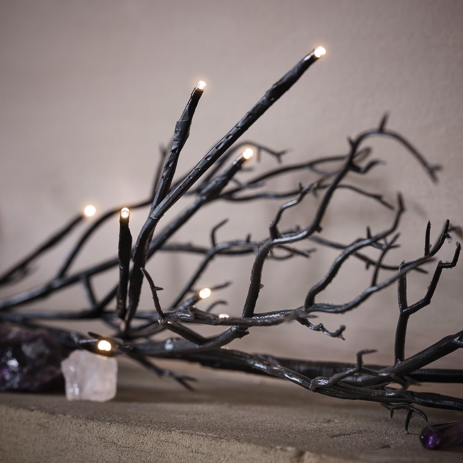 Lights4fun Ghirlanda Di Halloween Glitter Nero 40 Cm Con 24 LED A Pile, Timer 6h, Per Interni/Esterni IP44