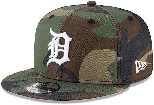Detroit Pistons New Era 9FIFTY Snapback Detroit Pistons New Era 9FIFTY Snapback — officially licensed fan gear