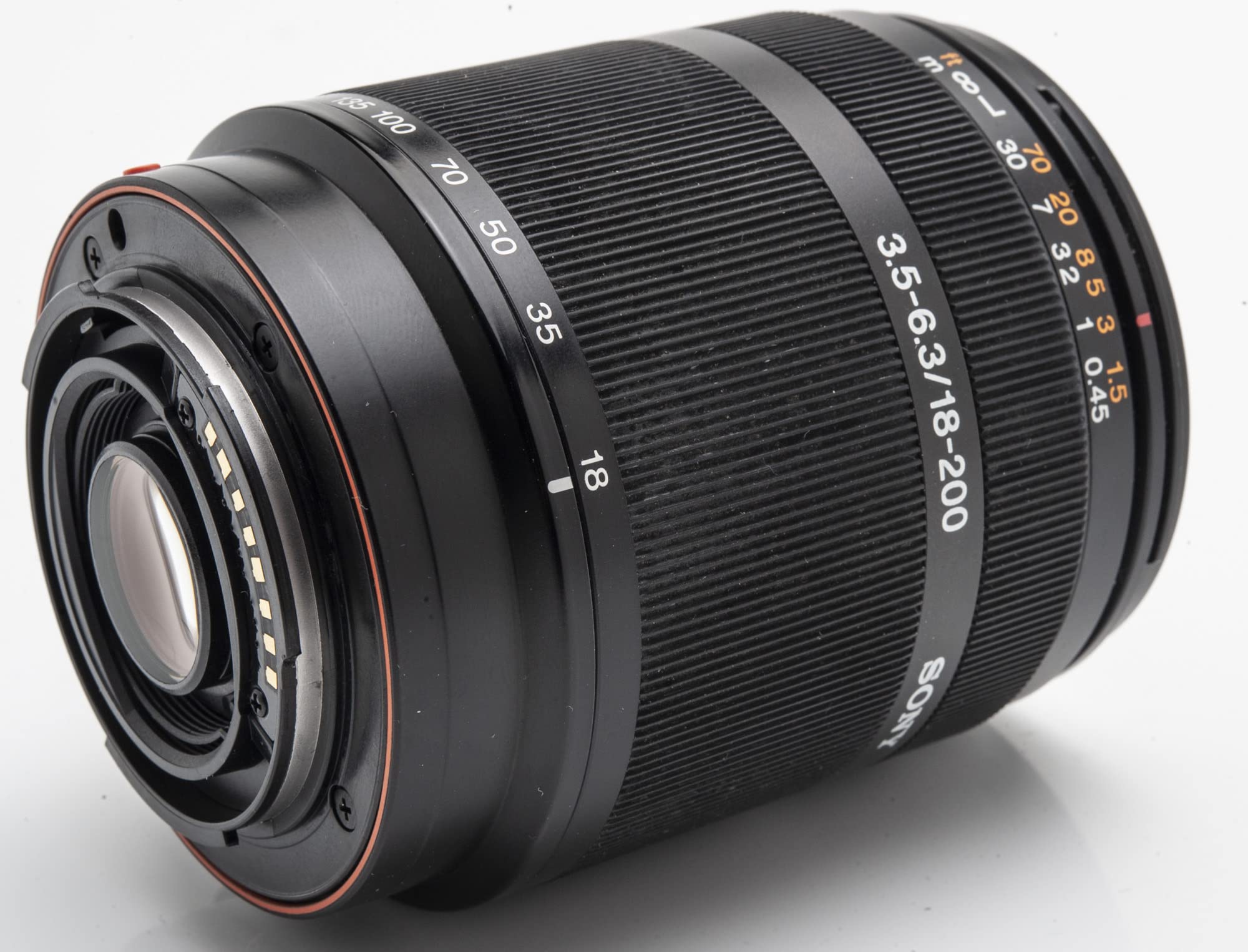 Sony 18-200mm f/3.5-6.3 DT Aspherical a(Alpha) Mount Zoom Lens