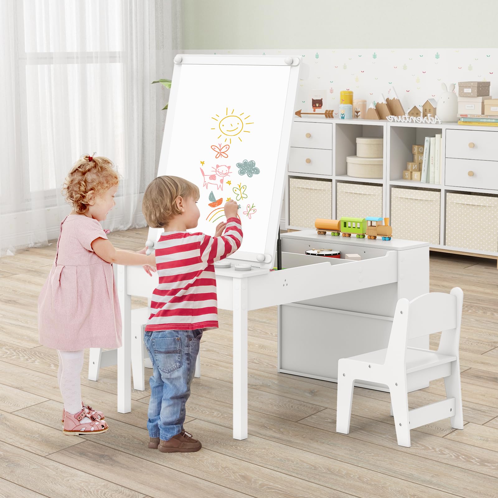 RELAX4LIFE Set Tavolino da Disegno e Sedie per Bambini, Scrivania con Piano Sollevabile, Rotolo di Carta, 6 Barattoli di Vernice e 6 Ceste di Tessuto, Tavolo Attività per Studio e Disegno (Bianco)