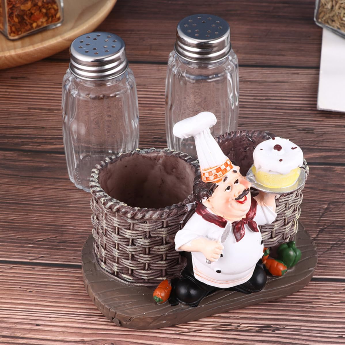 Alipis Salt and Pepper Seasoning Shakers Elegant Workmanship Decor 2 Sets Resin with Adorable Chef Design, Stylish Appearance Kitchen Decoration for Office Desk or Festival