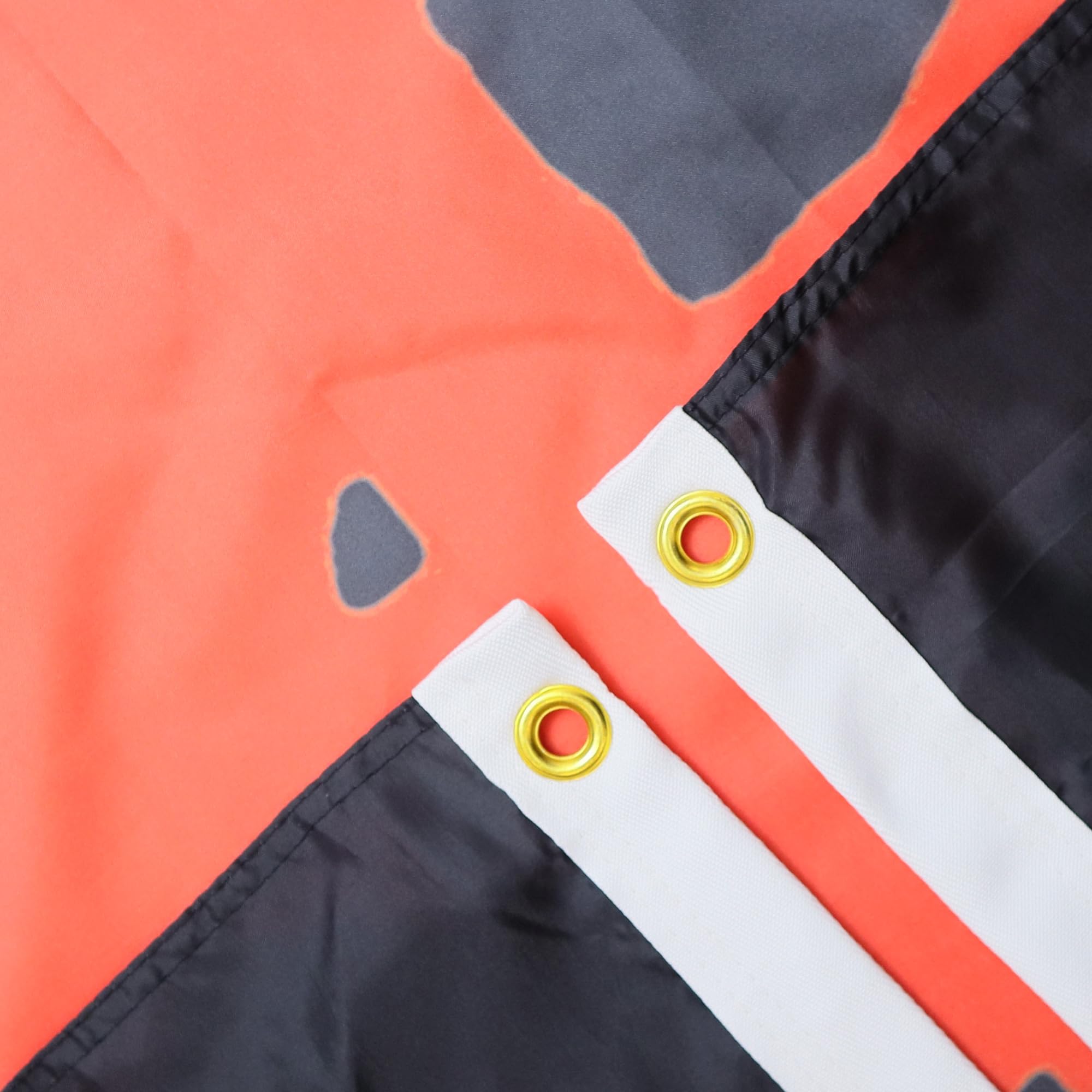 Image secondaire de Drapeau Anarchie Noir et Rouge 90x60 cm - AZ FLAG