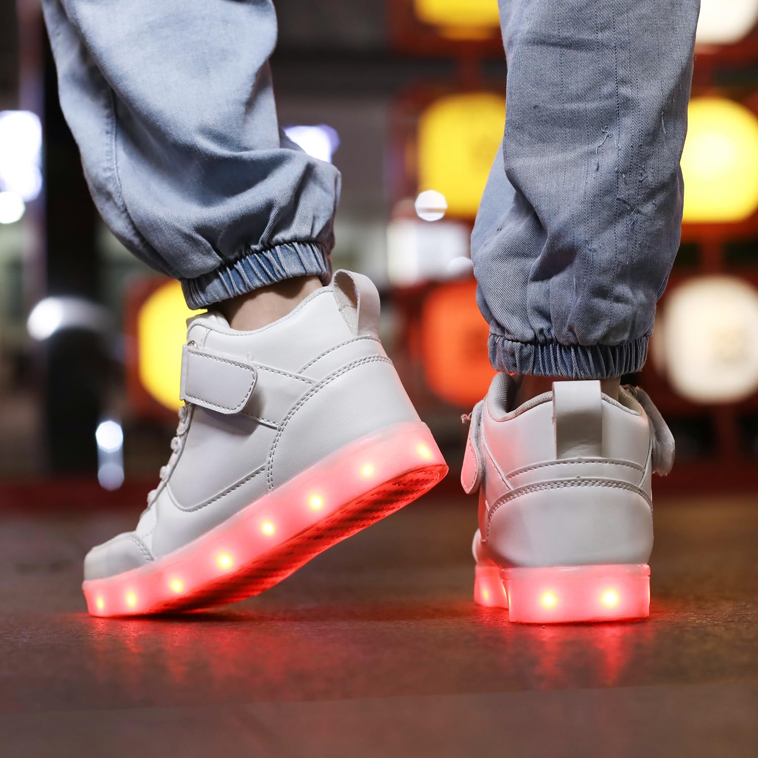 Scarpe da ginnastica per bambini con luci a LED, alte e lampeggianti, ricarica USB, per ragazzi e ragazze