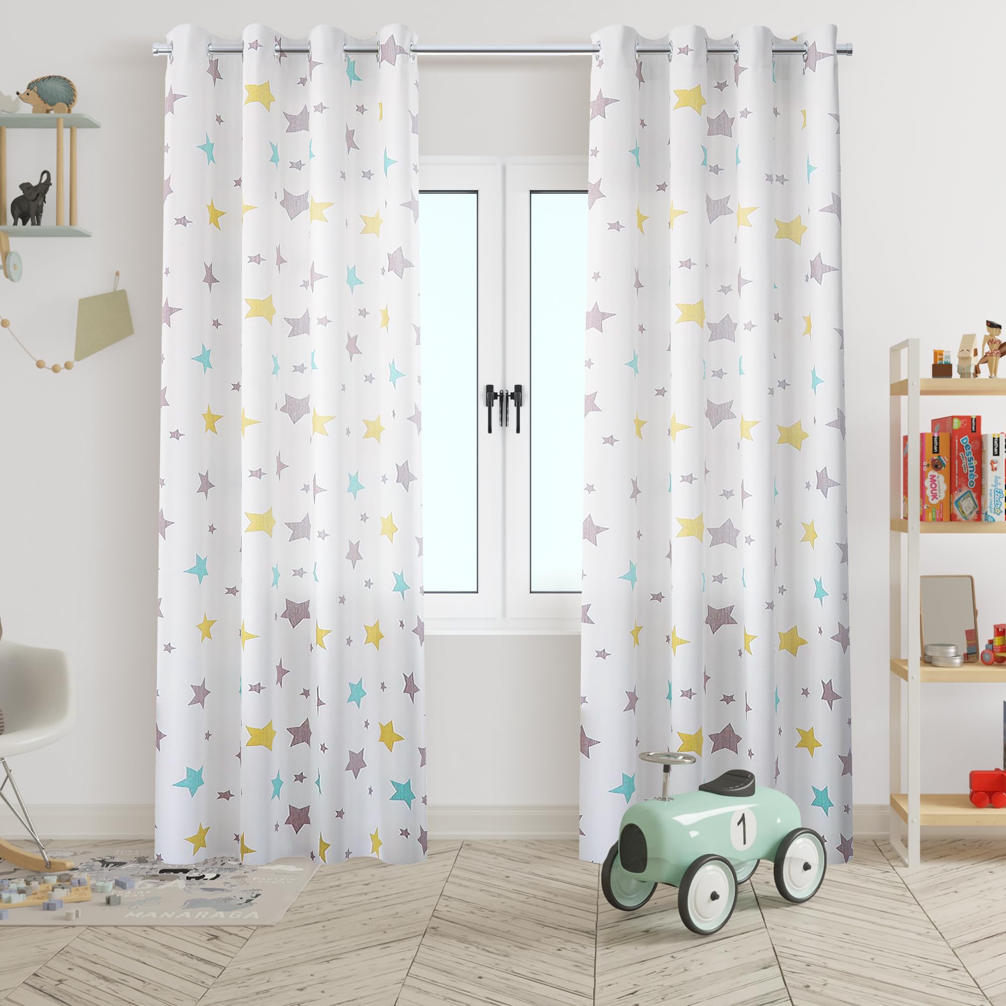 HOMEYA - Cortina Infantil 2 Unidades de 140 x 260 cm - Cortina con diseño Estrella, Deja parar la luz, Semiopaca para Habitación- 100% Poliéster