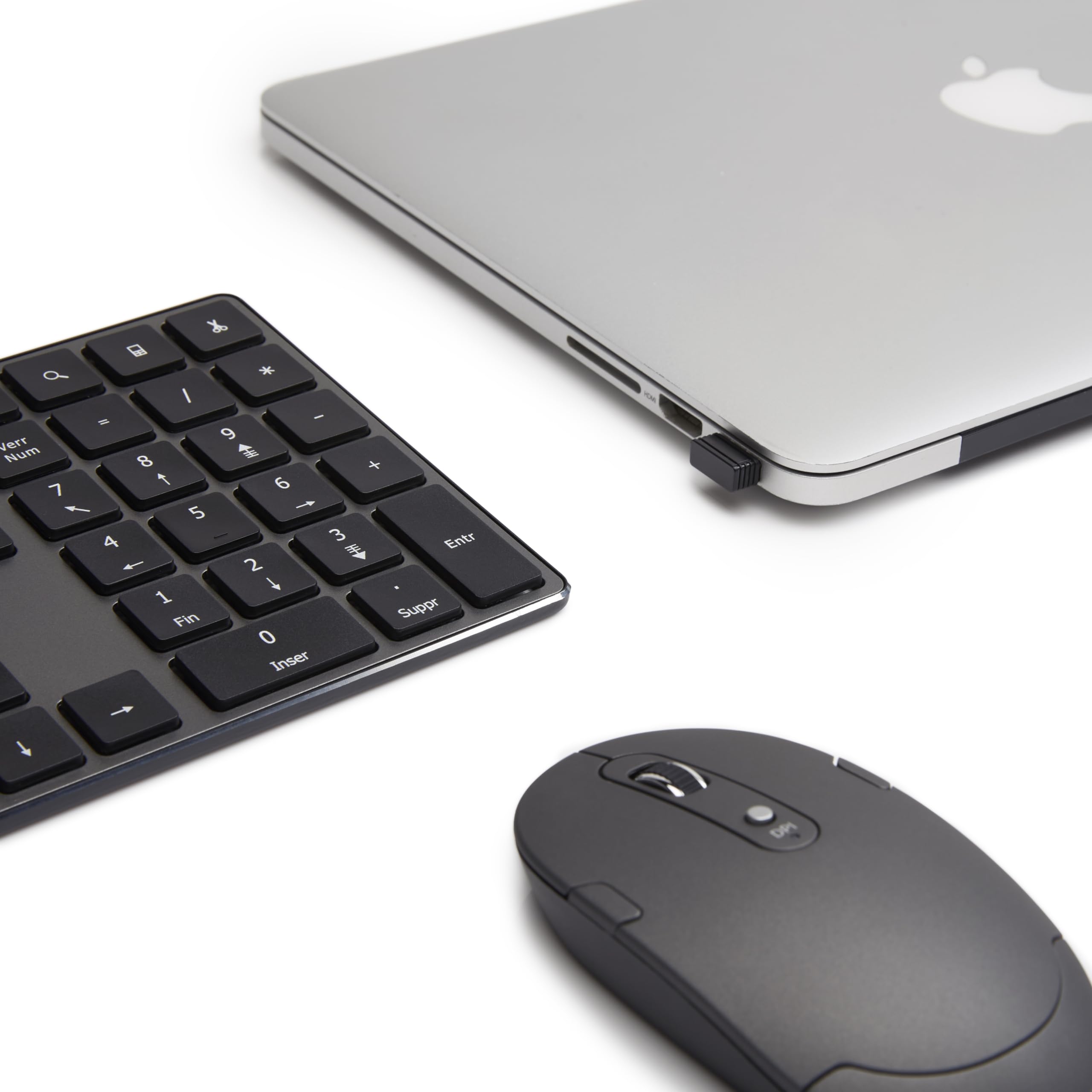 Amazon Basics souris sans fil rechargeable - Clavier complet ultra-mince et silencieux avec pavé numérique, FR Layout Gray, noir