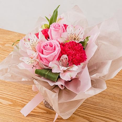 Amazon Co Jp 日比谷花壇 そのまま飾れるブーケ おまかせピンク系 ホーム キッチン