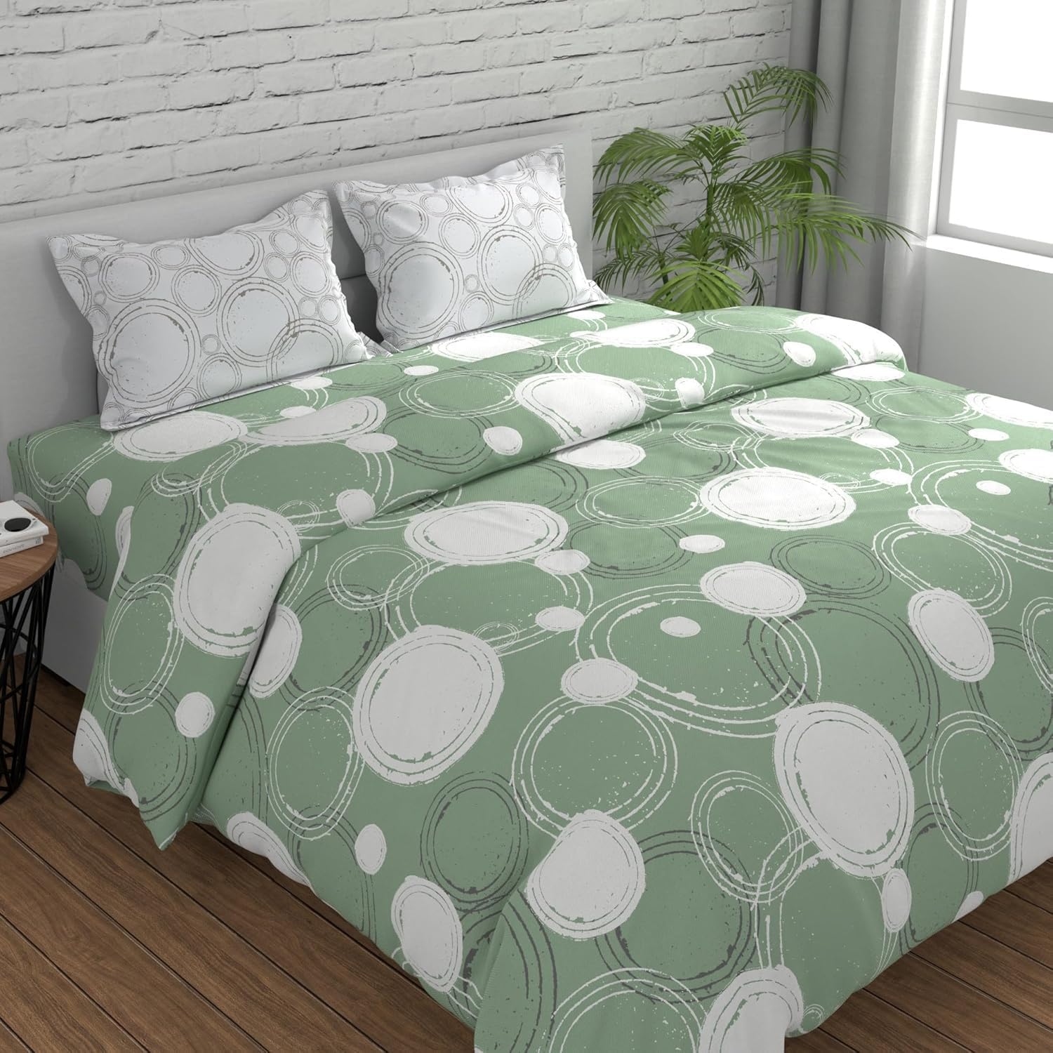 See full amazon price history chart for Huesland by Ahmedabad Cotton 144 TC King Size Bedsheet Cotton with 2 Pillow Covers | Sphere | 108 x 108 inches | Green & Off White Huesland by Ahmedabad Cotton 144 TC King Size Bedsheet Cotton with 2 Pillow Covers | Sphere | 108 x 108 inches | Green & Off White (B0D79F24KZ) Amazon Price History, Amazon Price Tracker