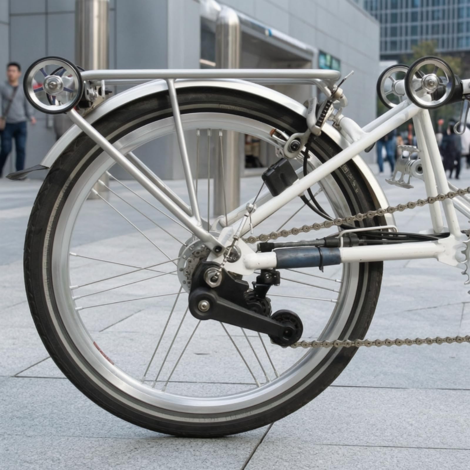 LOVIVER Portapacchi Bici Pieghevole Posteriore in Alluminio per Bici Pieghevoli 16 349 E Staffe Saldate Fori per E Punti Accessori Adatto a Pendolarismo, Nero, 16 Pollici 349