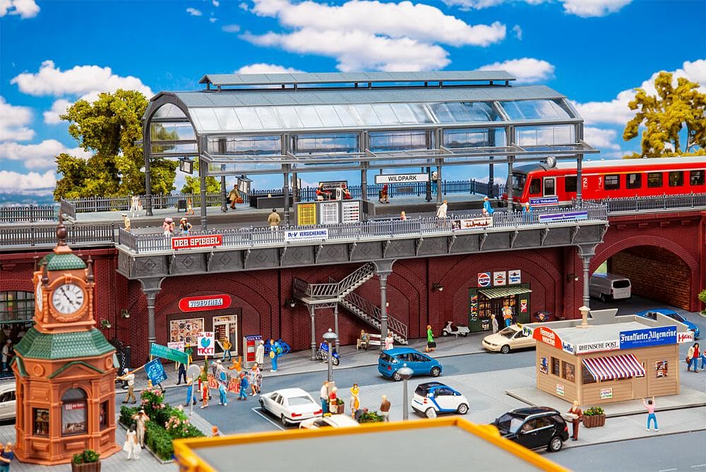 Faller 120580 - S-Bahn-Station - Spurweite H0, Medium, Rot/Ausflug, Einfarbig (Getaway Solids)