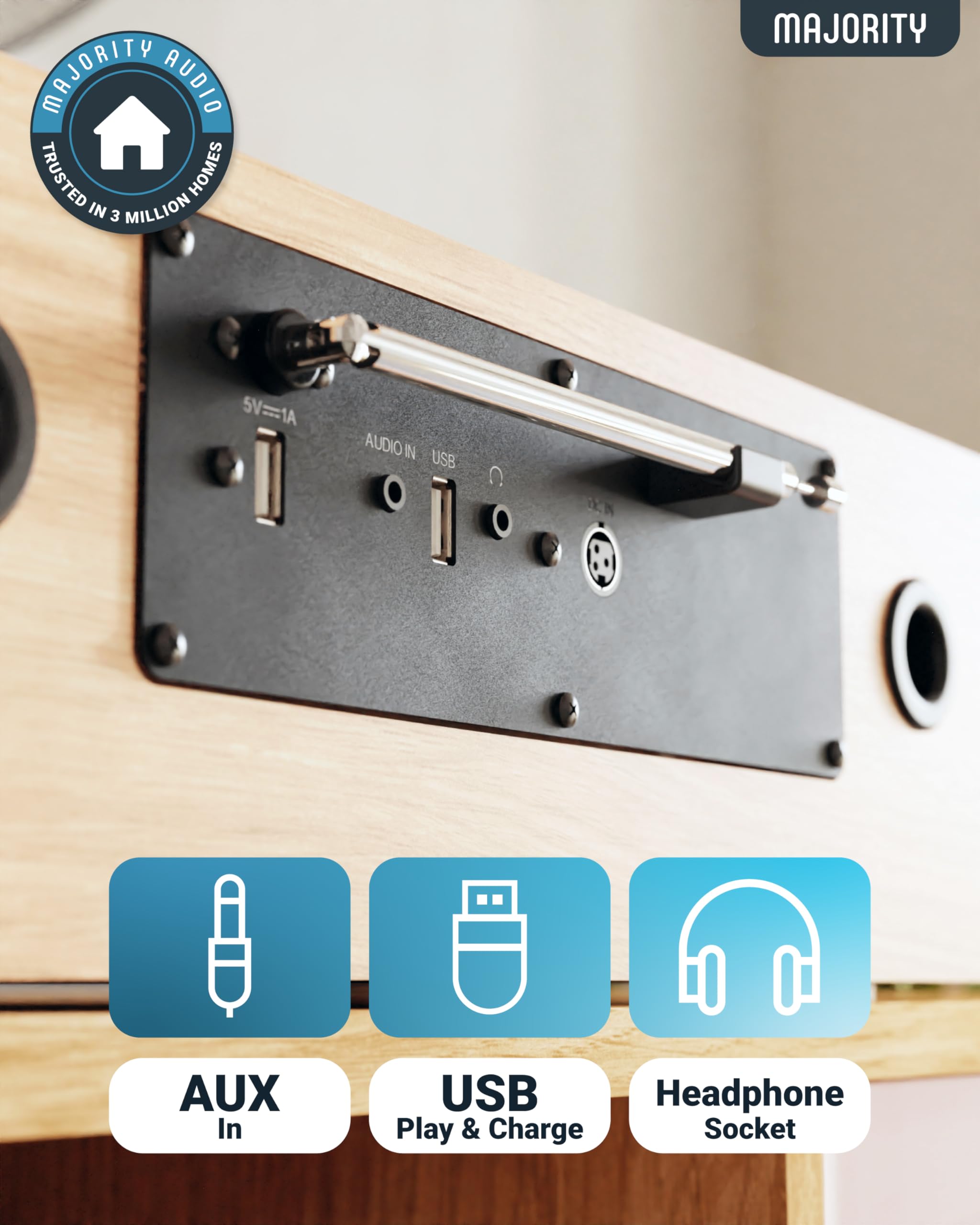 Majority Oakington DAB/DAB+ Radio FM numérique sans fil compacte avec Bluetooth, lecteur CD, système de haut-parleurs stéréo Hi-Fi, télécommande, chargement USB et lecteur MP3