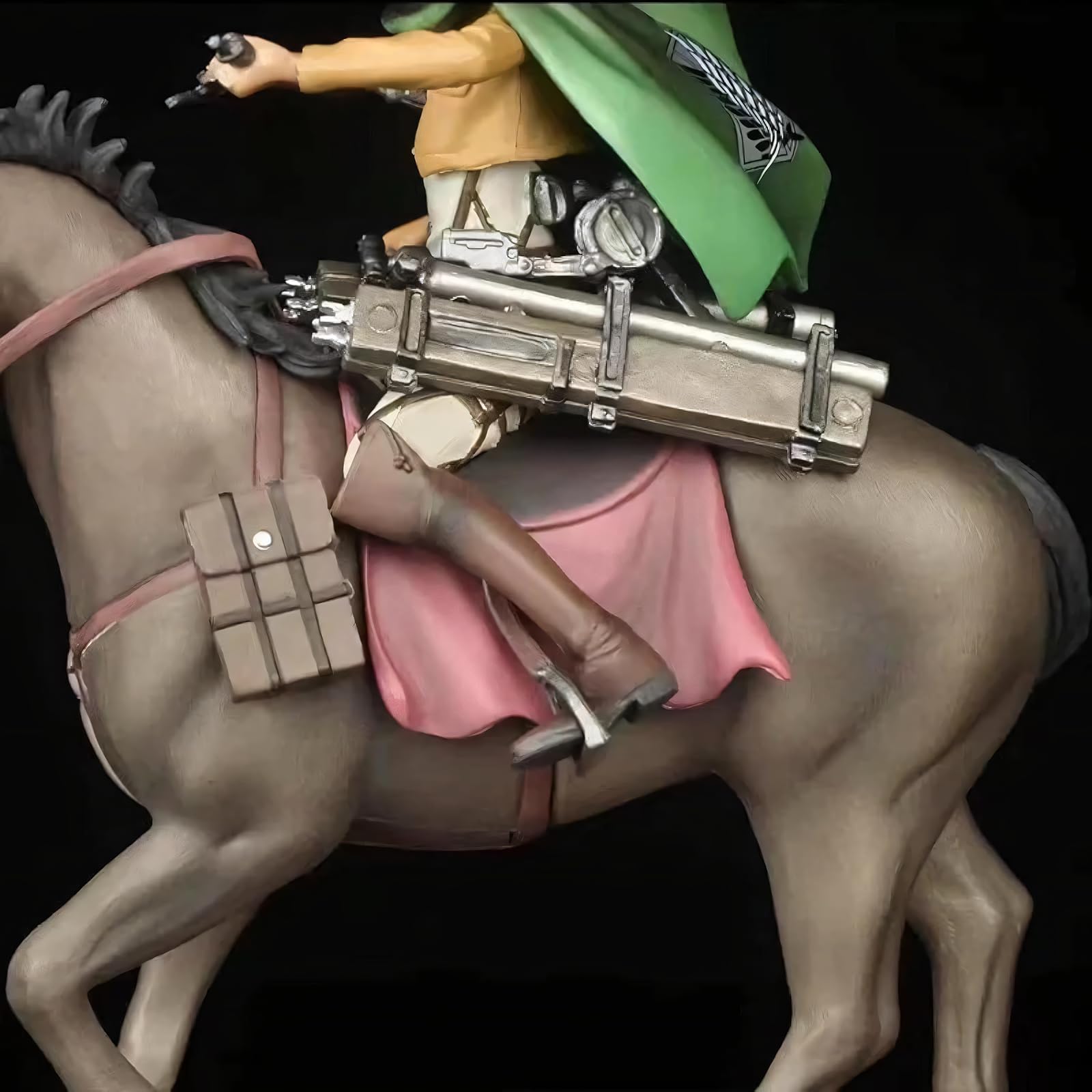 Amazon.co.jp: 進撃の巨人 リヴァイ・アッカーマン 兵長 騎馬 戦闘形態