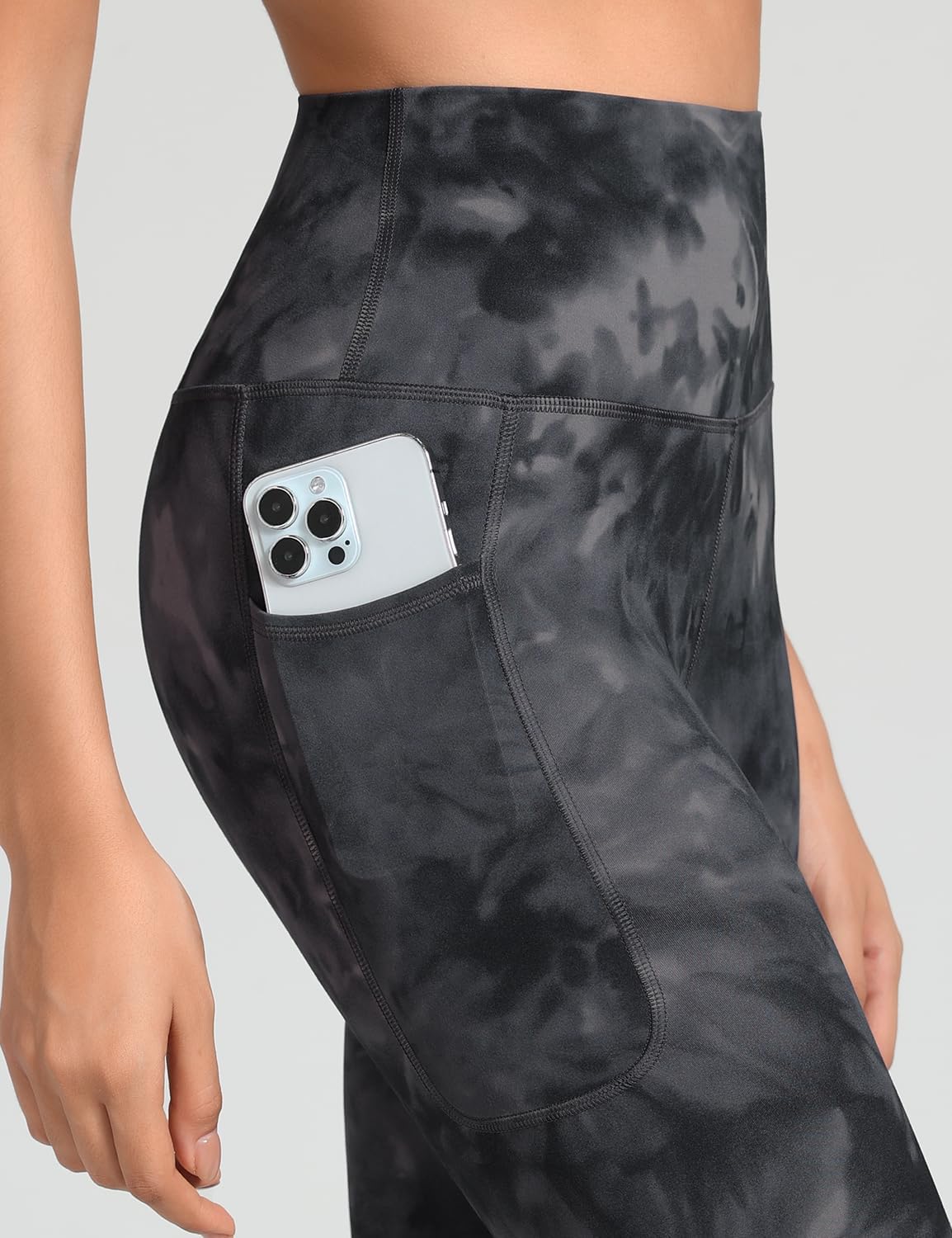 HeyNuts Pro Leggings with Pockets 25'', High Waisted 7/8 Workout Pants - Image 4