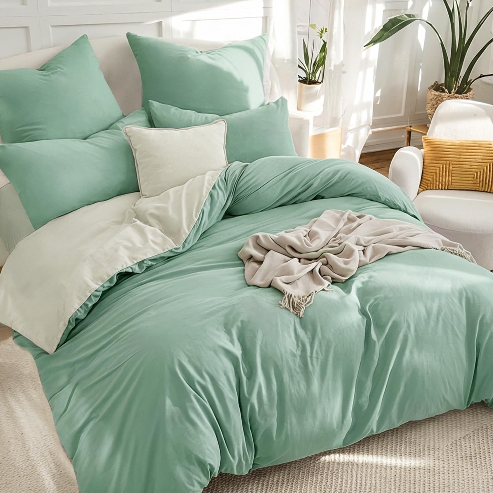 RUIKASI Sage Green Super King Duvet Cover Sets Beige - Reversible Green Duvet Set Superking Bedding Set with Zip, Soft Brushed Microfibre Bed Set Quilt Cover with 2 Pillowcases