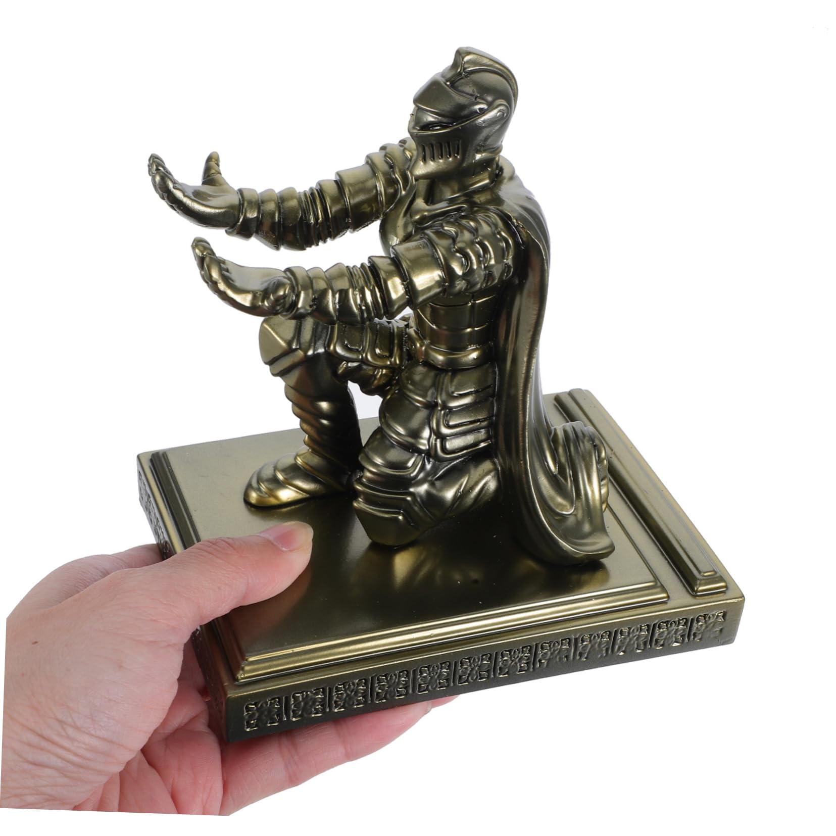 DOITOOL Portapenne Soldato in Resina Base Stabile, Aspetto Medievale Retrò, Design Unico, Portapenne Multifunzionale per Ufficio e Vanity, Decorazione Scrivania Oro