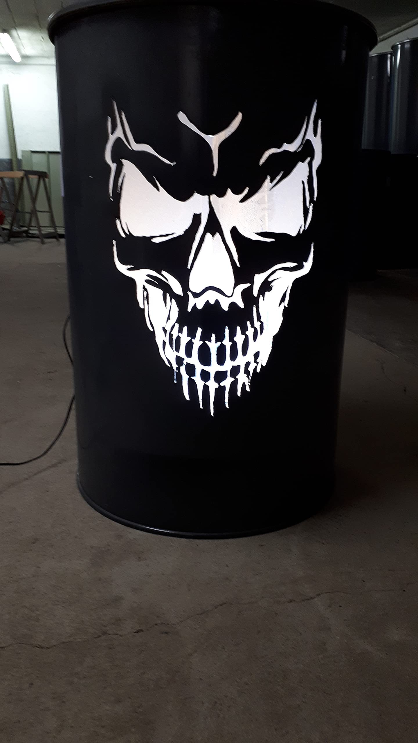Feuertonne mit Wunschmotiv