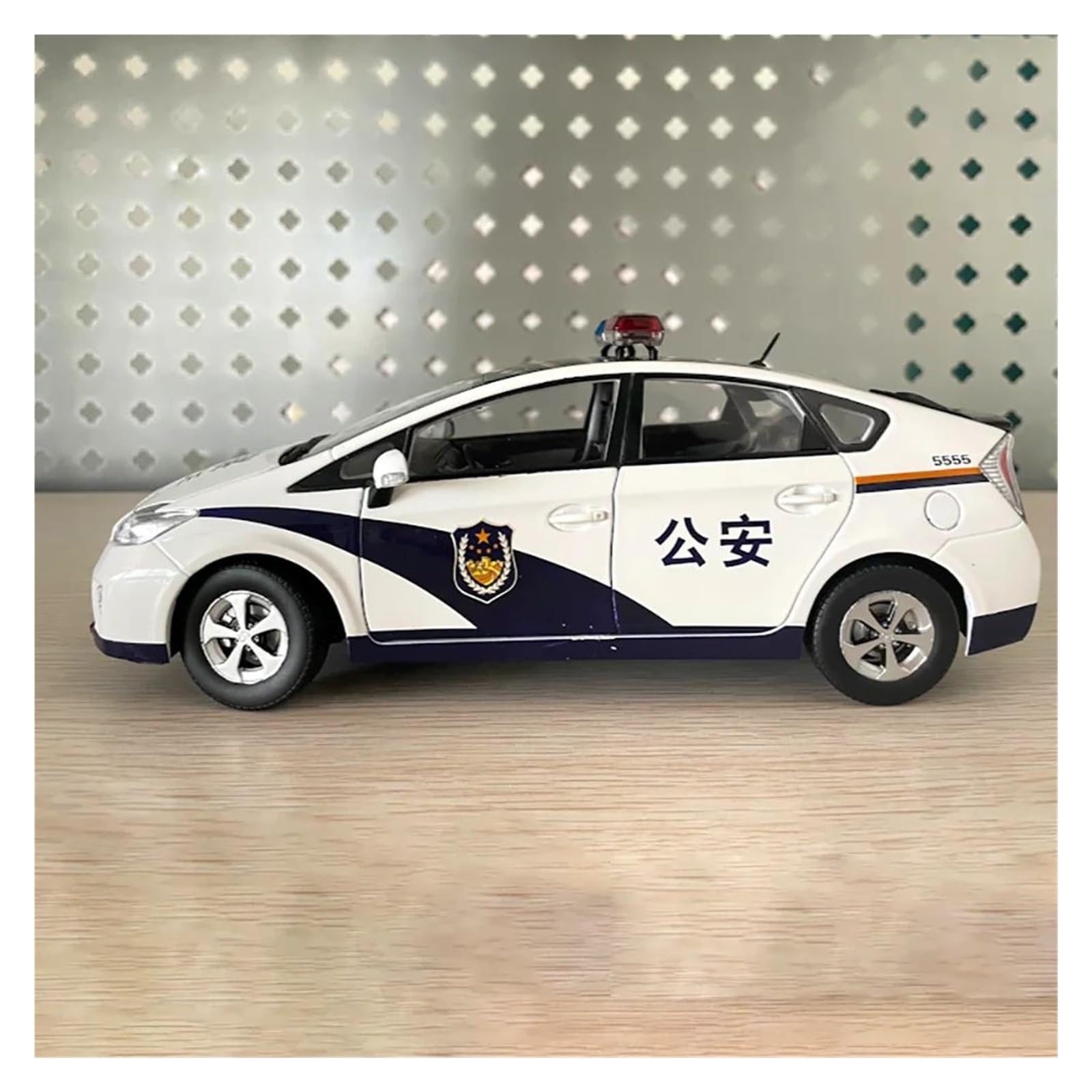 Metallo Scala Replica 1 18 Per PRIUS Polizia Simulazione Lega Pressofusa Modello Auto Serie Arredamento Casa Hobby Veicoli Giochi Set