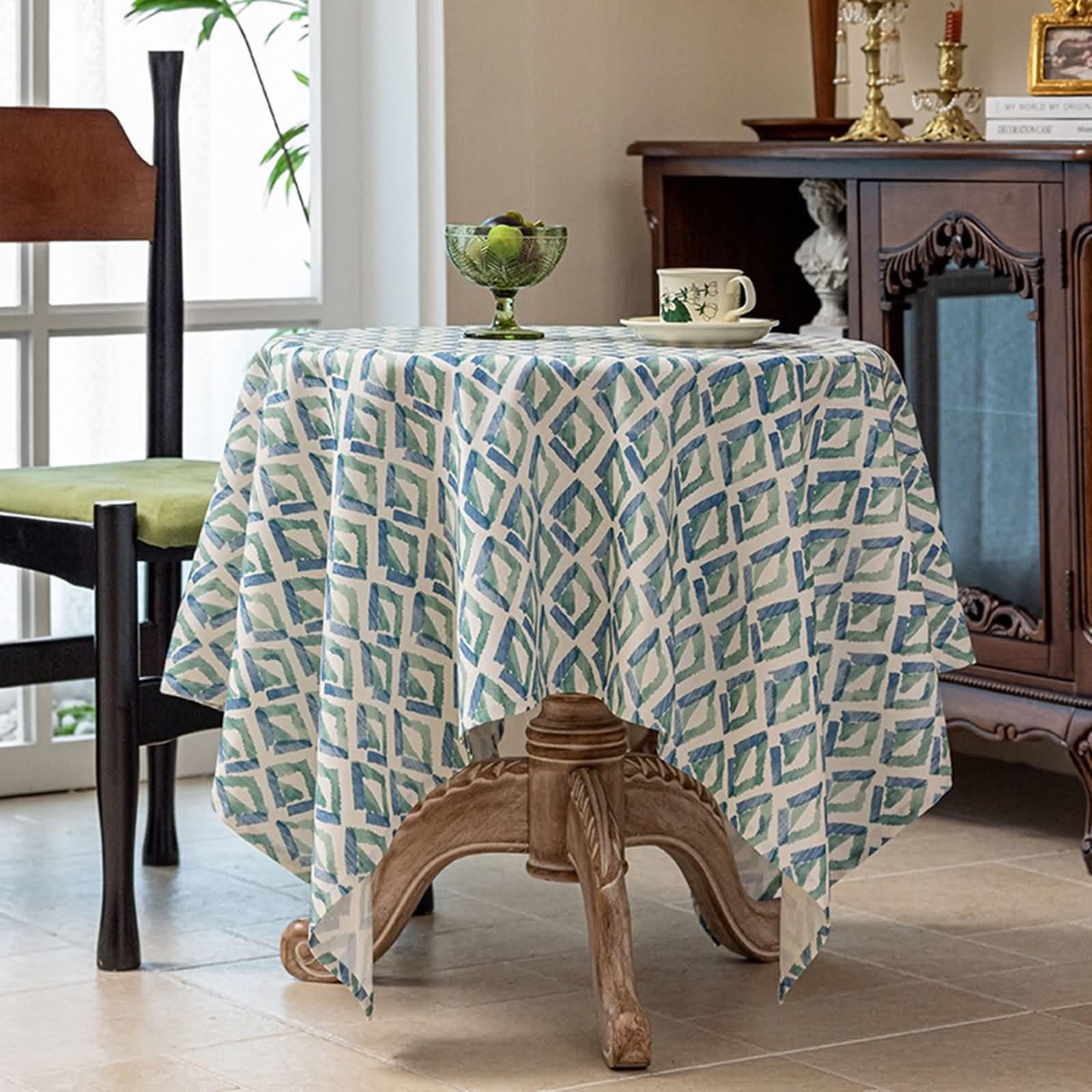 Nappe anti-tache pour table de cuisine : fini les corvées de nettoyage