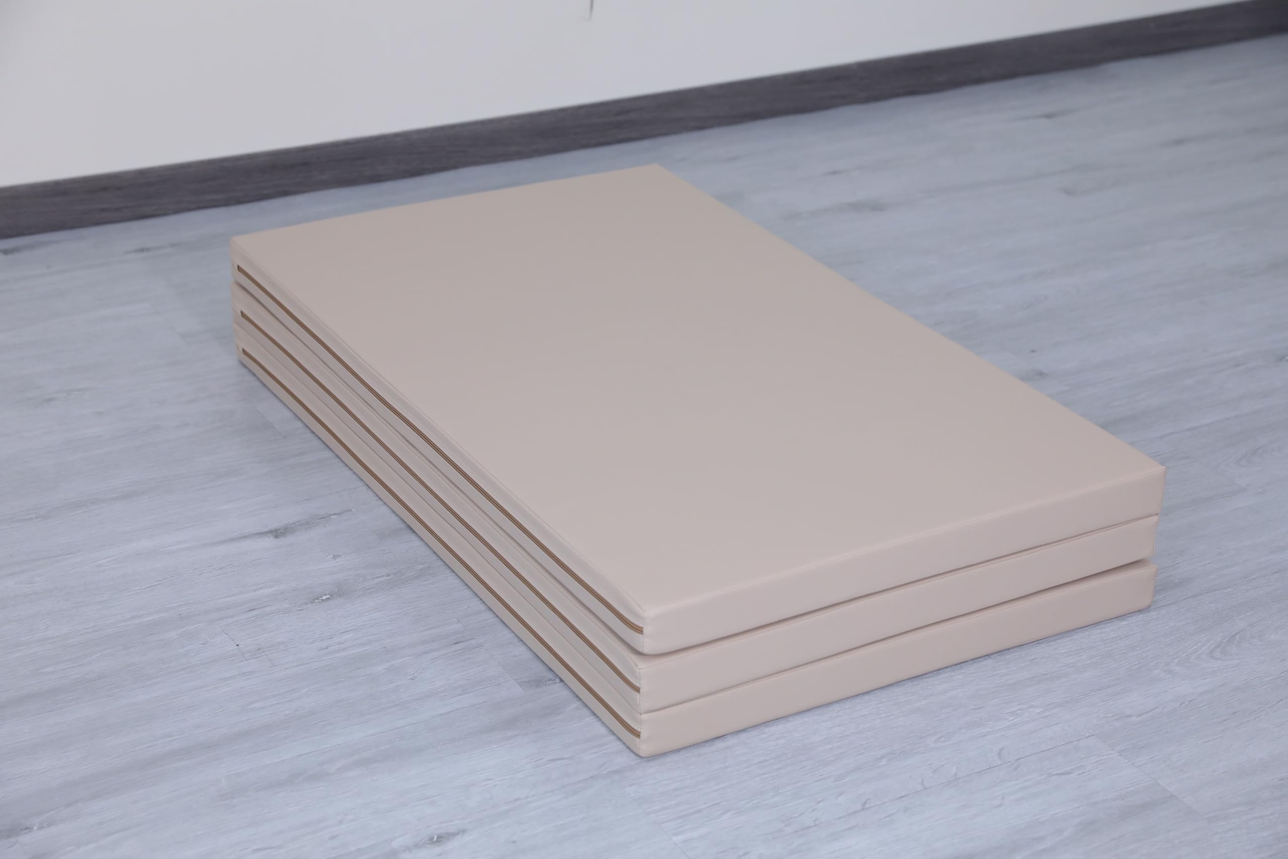Tapis de gymnastique pliable en 3 parties - 180 x 100 x 5 cm - Beige