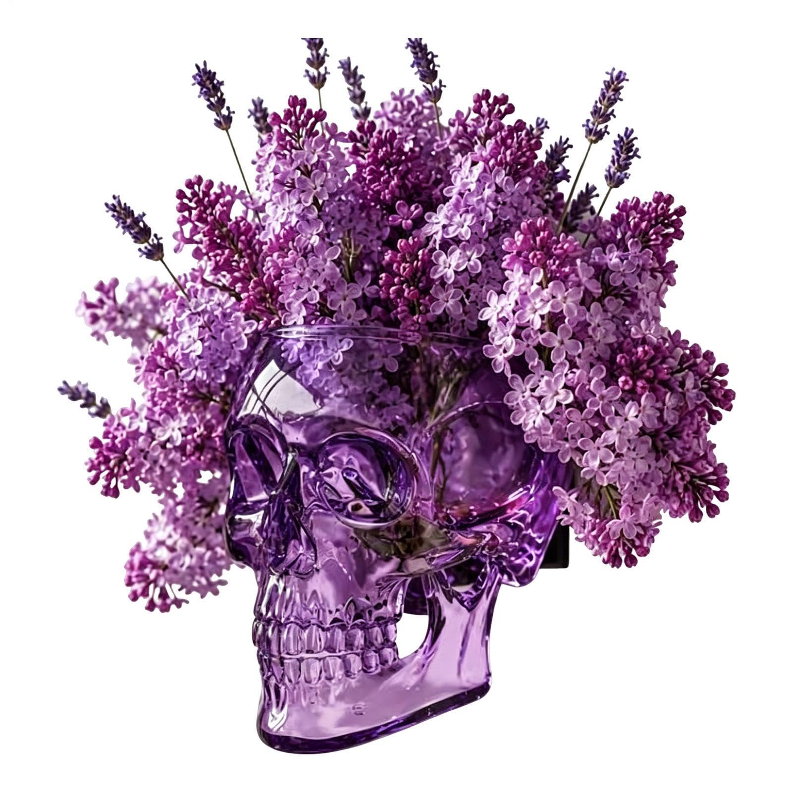Vase en forme de crâne gothique sculpté pour déco extérieure et salon