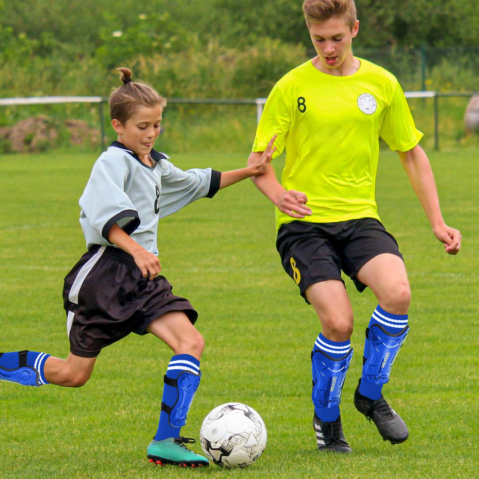 Espinilleras de fútbol para niños y jóvenes, equipo protector de espinilleras y calcetines de fútbol, equipo de fútbol para niños de 3, 5, 4-6, 7-9, 10-12 años (azul, pequeño)