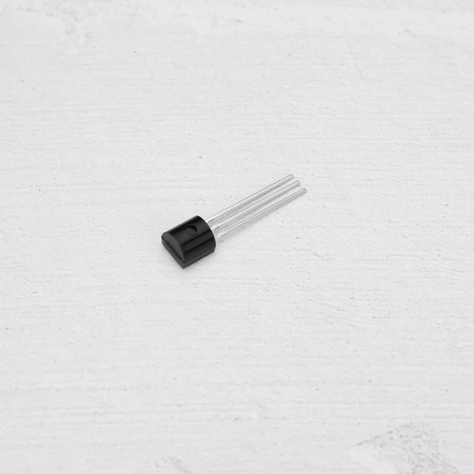 Transistor a canale N 2N5457 Transistor 5457 JFET Transistor a 3 terminali Transistor per progetti fai da te di commutazione transistor di commutazione analogica