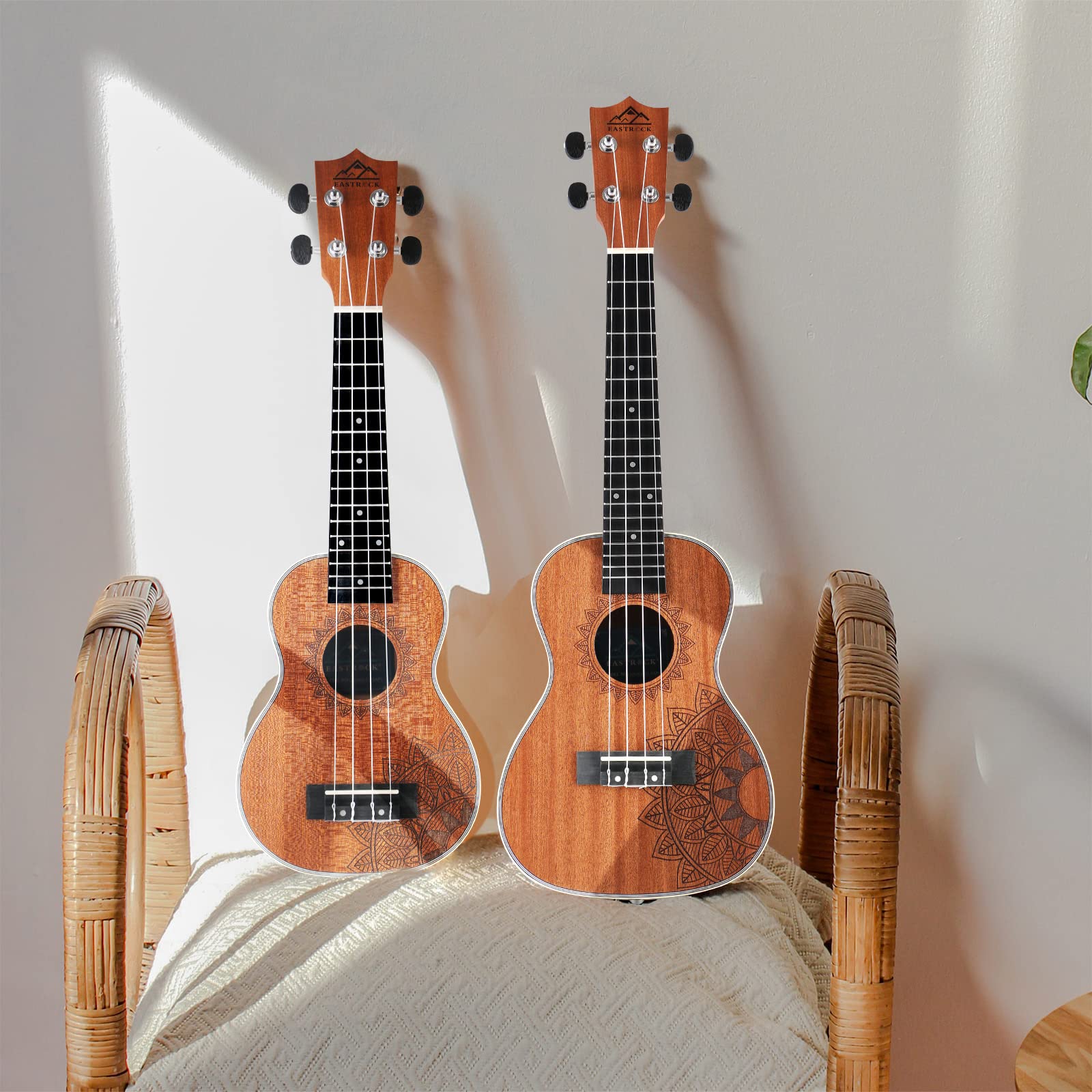 EASTROCK Ukelele soprano para principiantes Kit de ukelele de madera de sapeli de 21 pulgadas con bolsa Thicknen, afinador, correa, hilo de carbono, juego de paño de limpieza