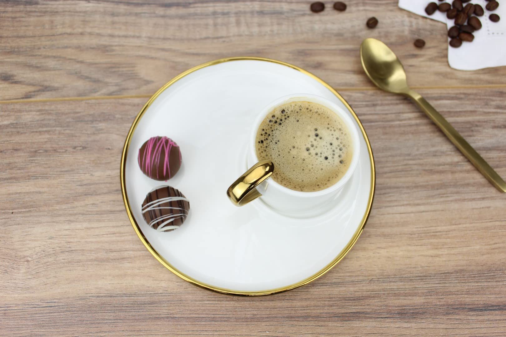 Pampa Bay For Coffee Lovers - Taza y plato de porcelana chapada en titanio, 6,3 x 16,5 cm