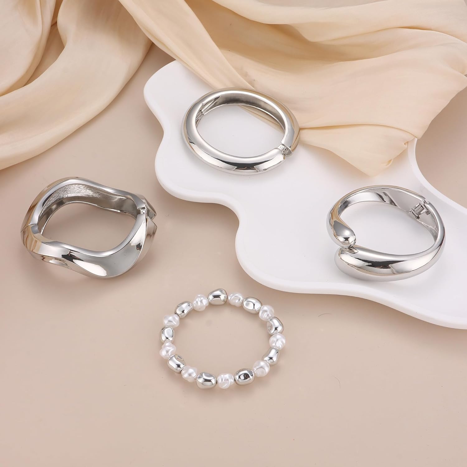 MOZAKA 4PCS Chunky Gold Bangle Bracelets for Women Trendy Wide Wrist Cuff Bracelets Stack Statement Bangle Fashion Jewelry Gift - Image 6