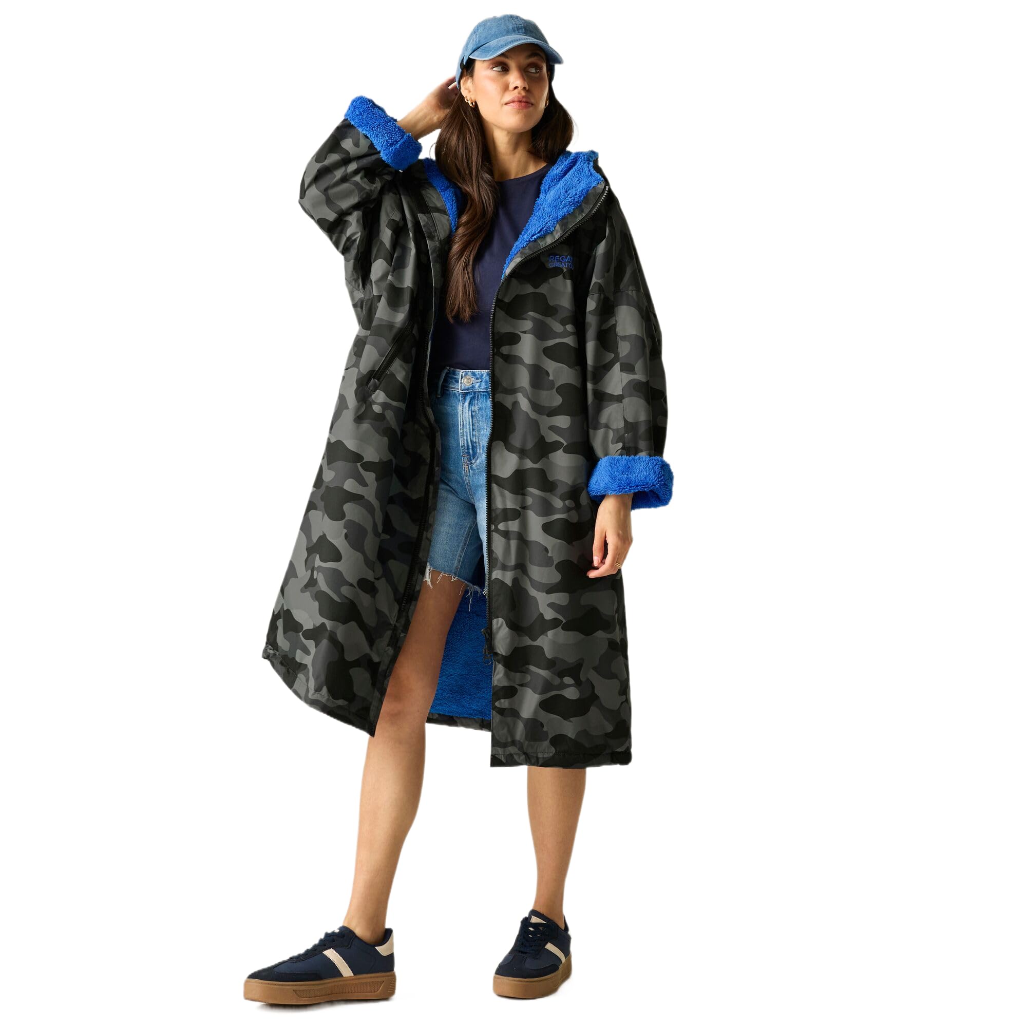 Regatta Unisex Grey Camo/Sonic Blue Adult Waterproof Changing Robe