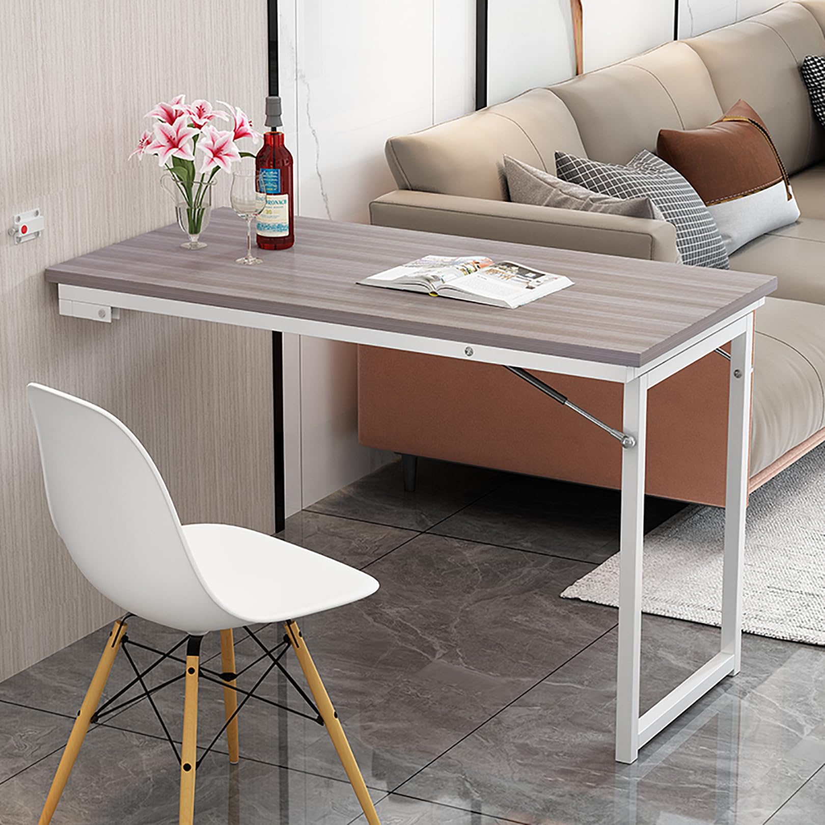 Table murale pliante compacte en bois pour optimiser vos petits espaces