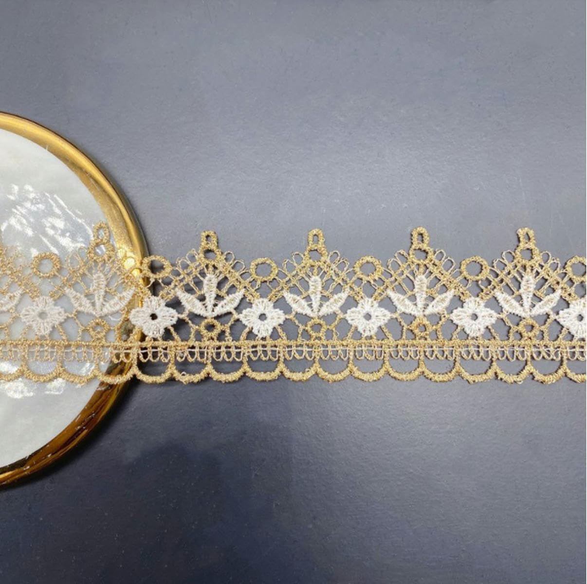 Ruban de dentelle, Tissu à fleurs noir et blanc à bords ondulés dorés, 5 yards, 3,6 cm de large(Black,20yard)