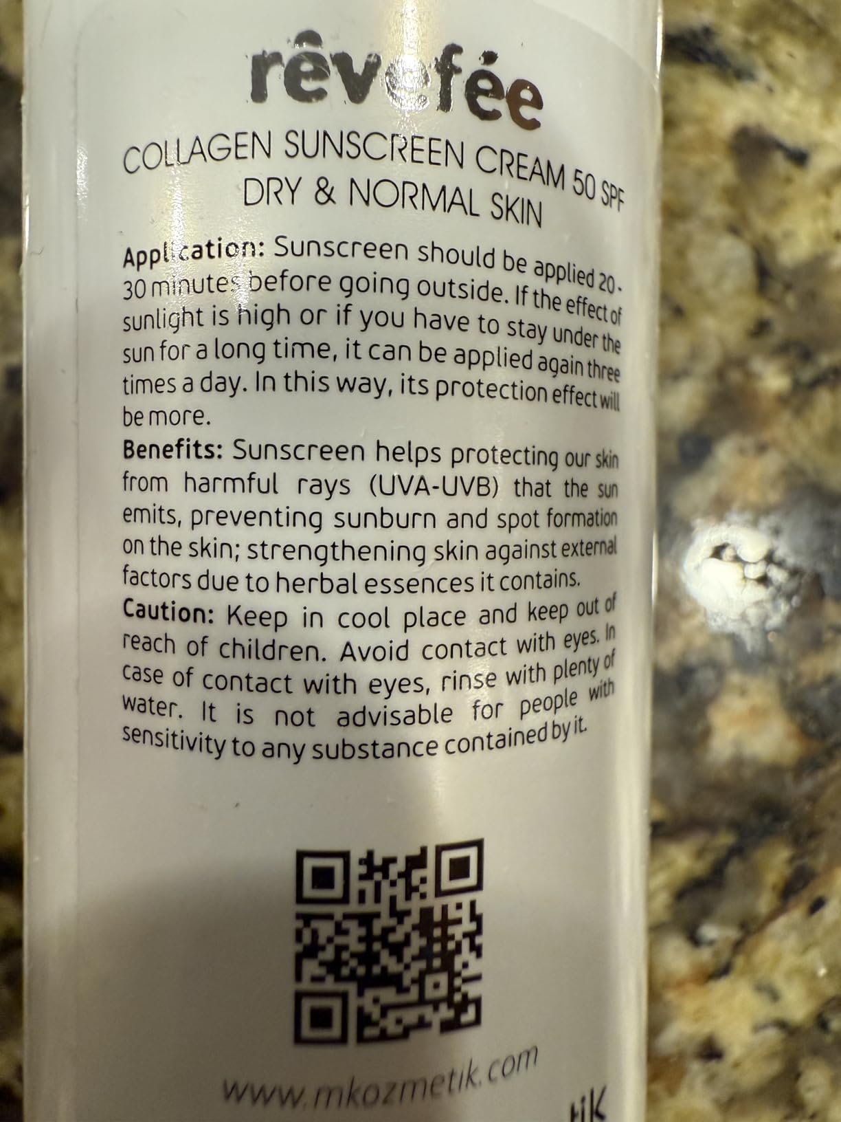 rêvefèe Aloe Vera, Collagen, Hyaluronic, Zinc Oxide, for oily and combination skin Sunscreen Cream, Water Resistant, Ultra-Violet Protection, Broad Spectrum SPF 50 Face and Body Lotion 4.23 fl. Oz