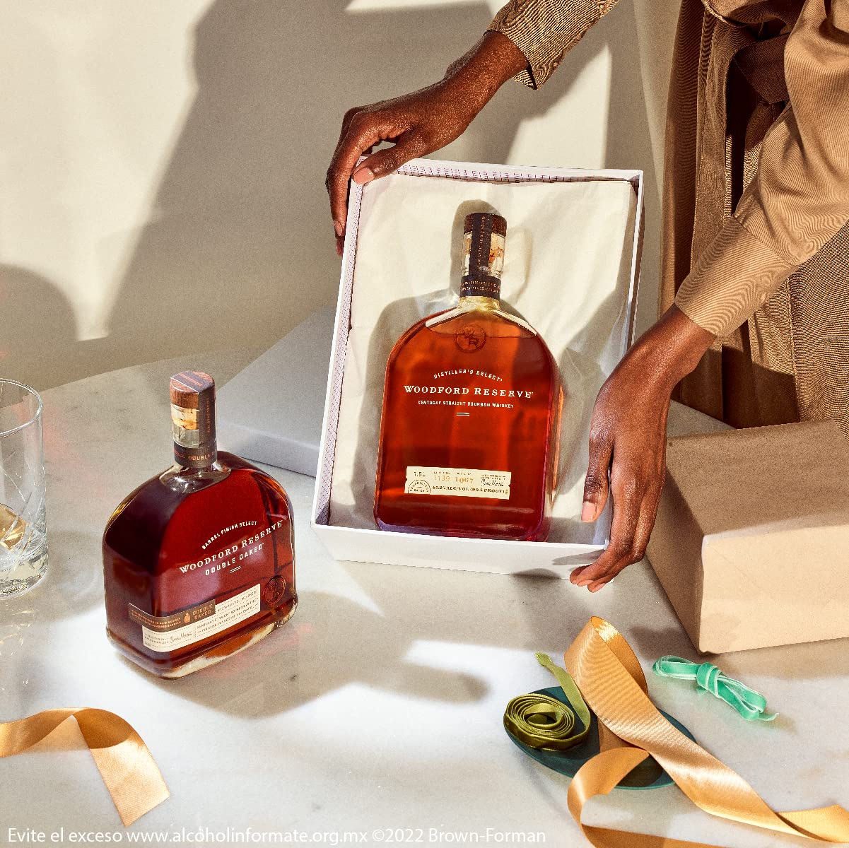 Woodford Reserve DOUBLE OAKED Kentucky Straight Bourbon Whiskey 43,2% Vol. 0,7l